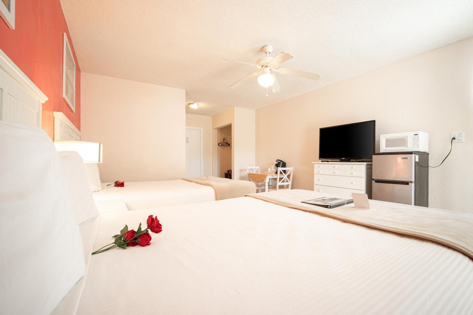 Standard Room Two Queen Beds Non-Smoking