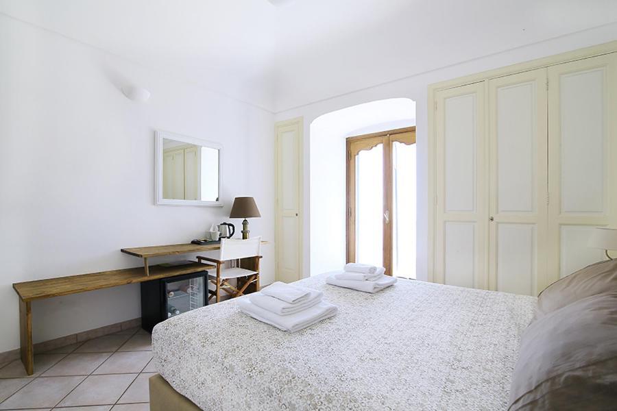 Double Room Private External Bathroom