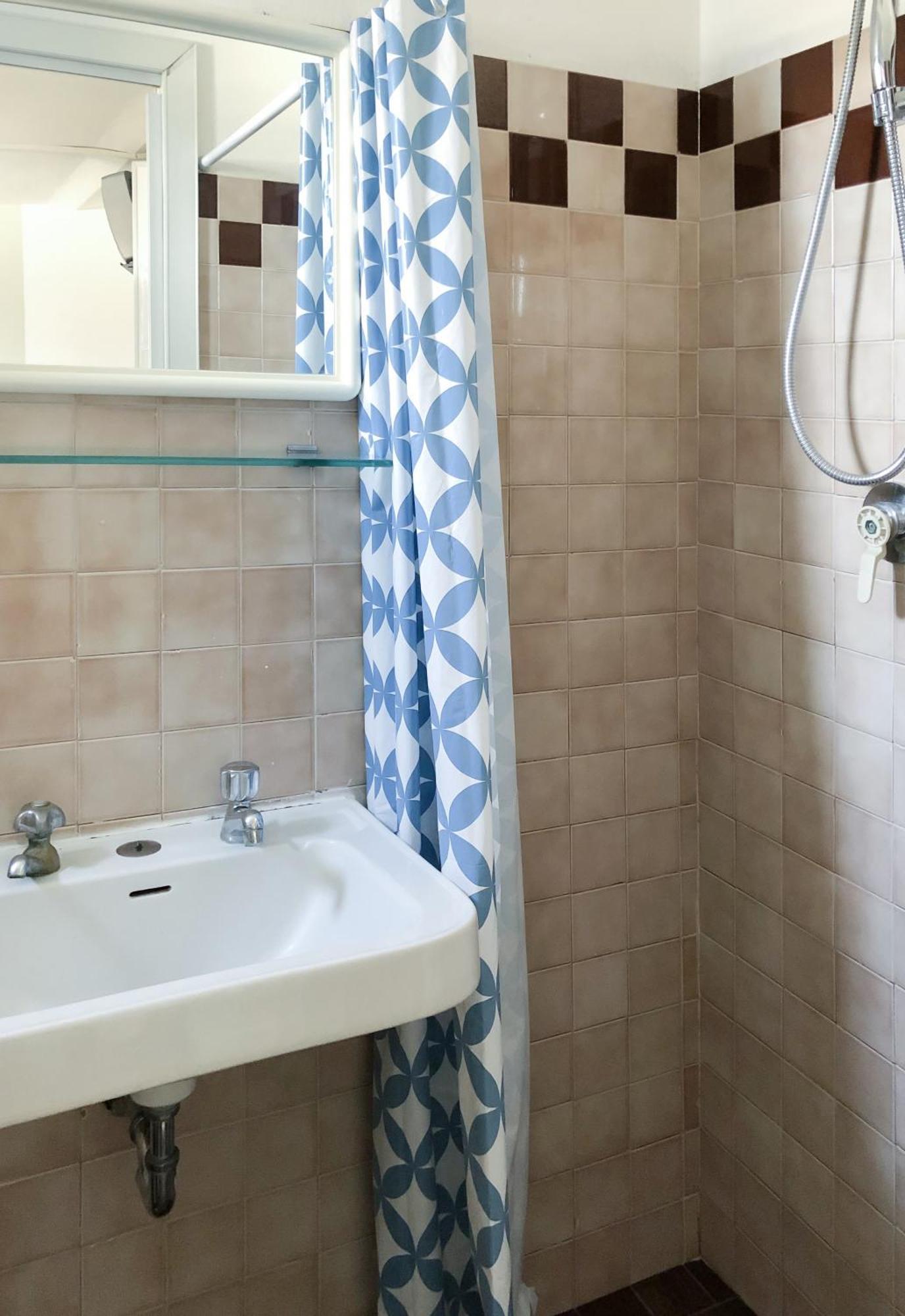 Economy Double or Twin Room