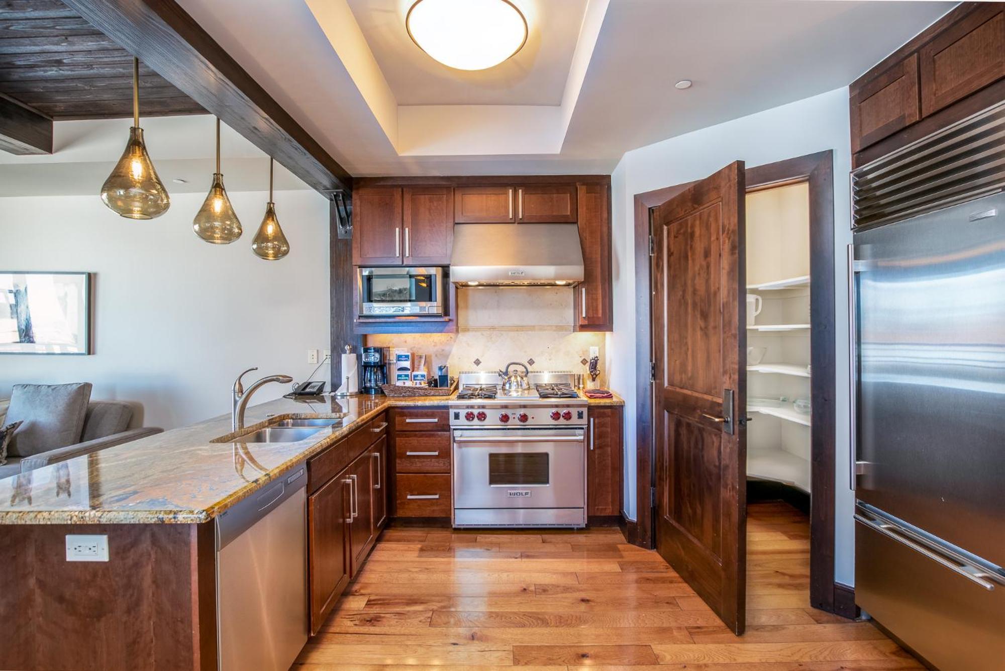 One Bedroom Residence Connecting