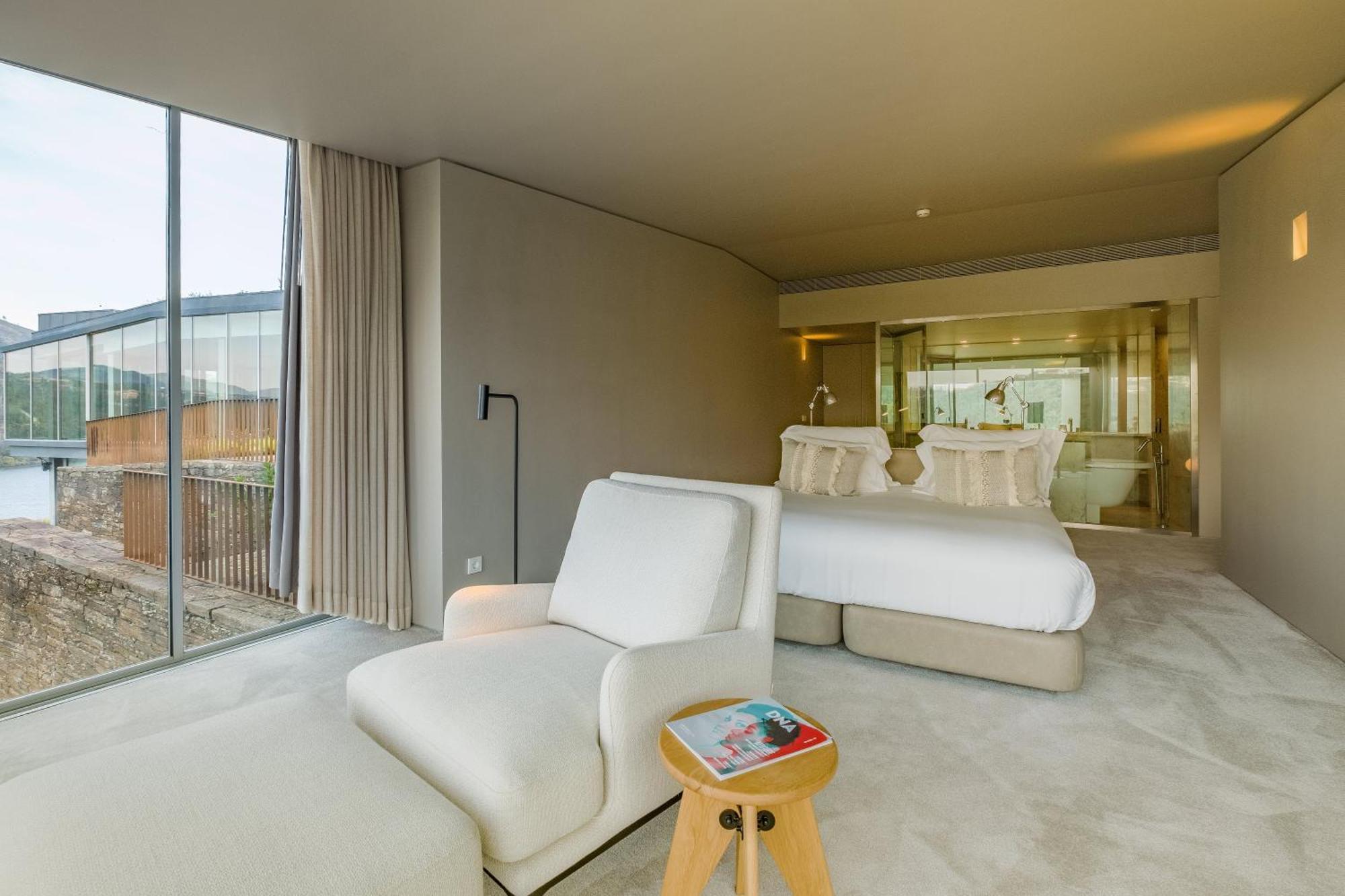 Superior Suite River View