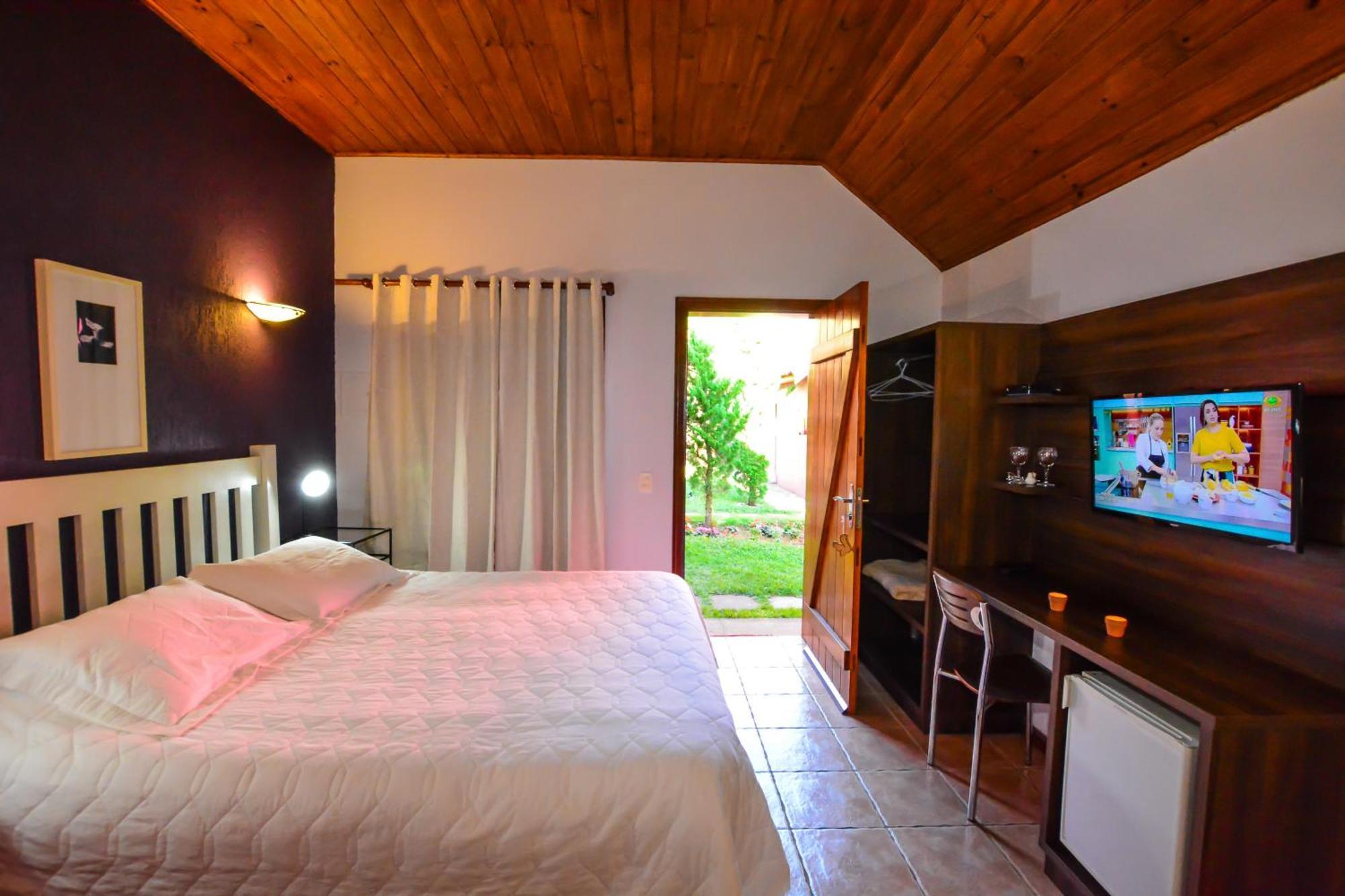 Standard Chalet