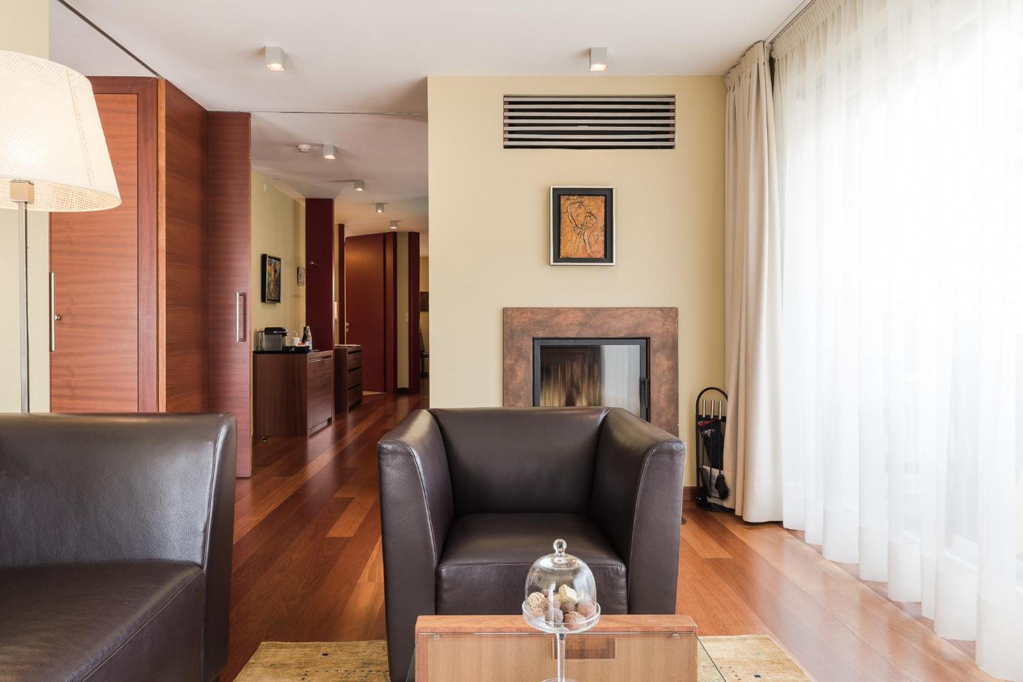 Suite with Spa Bath