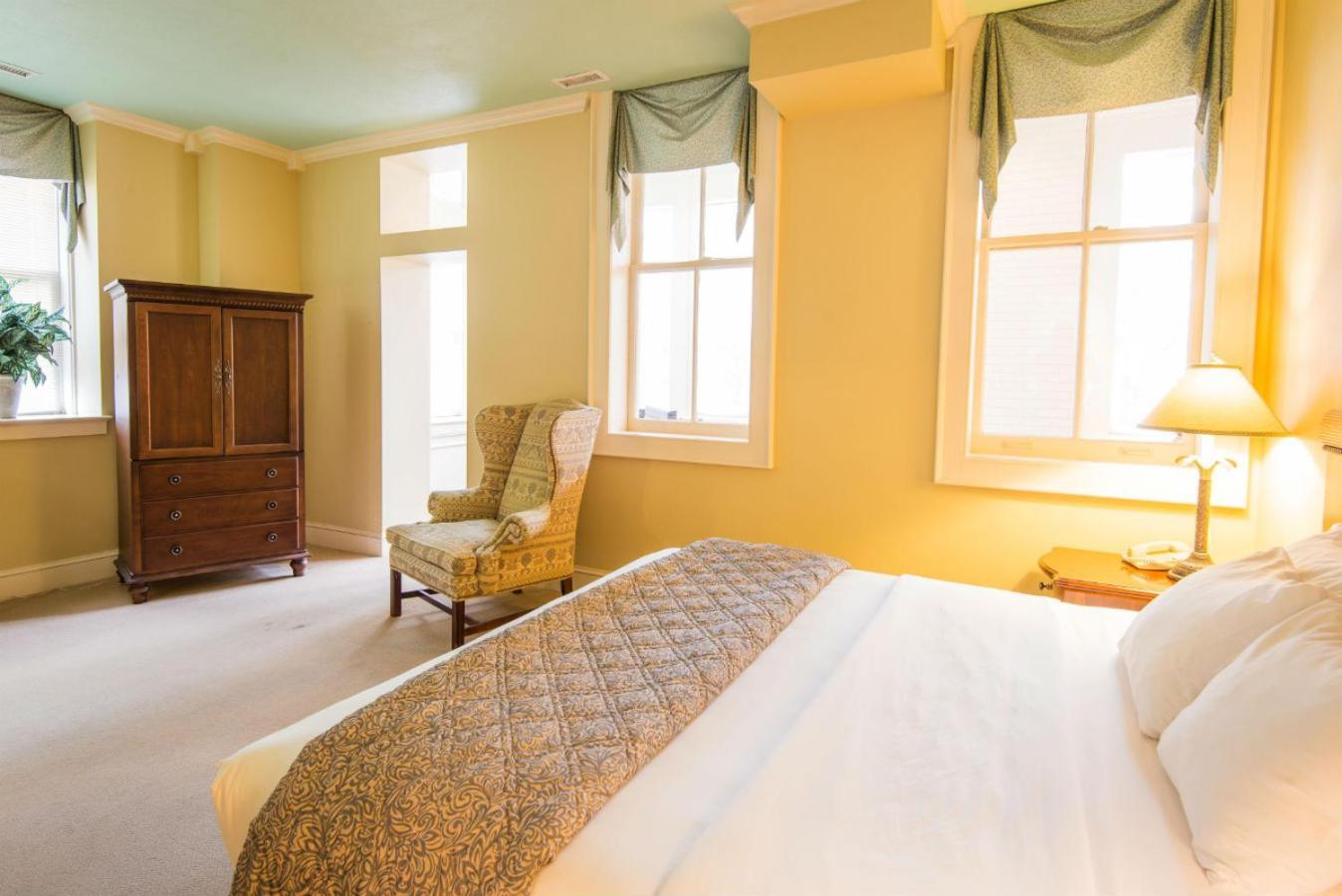 King Suite