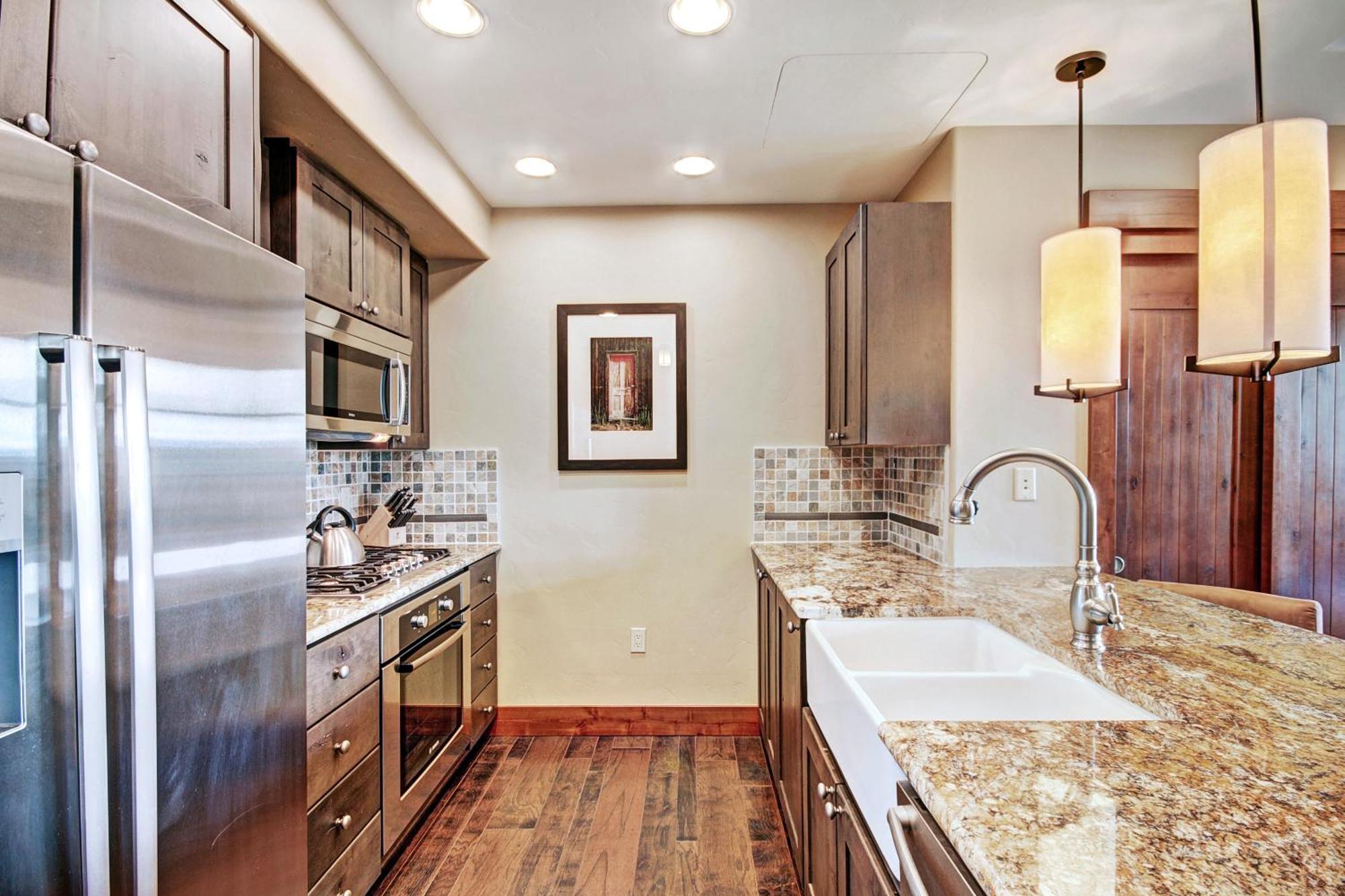 Studio Apartment