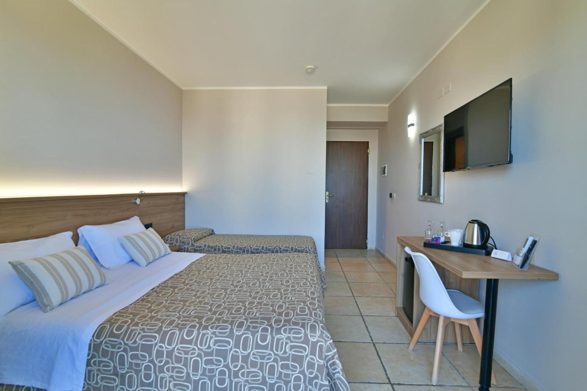 Double or Twin Room Balcony