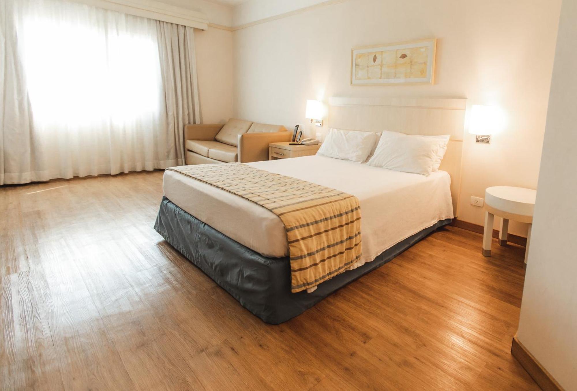 Superior Queen Room