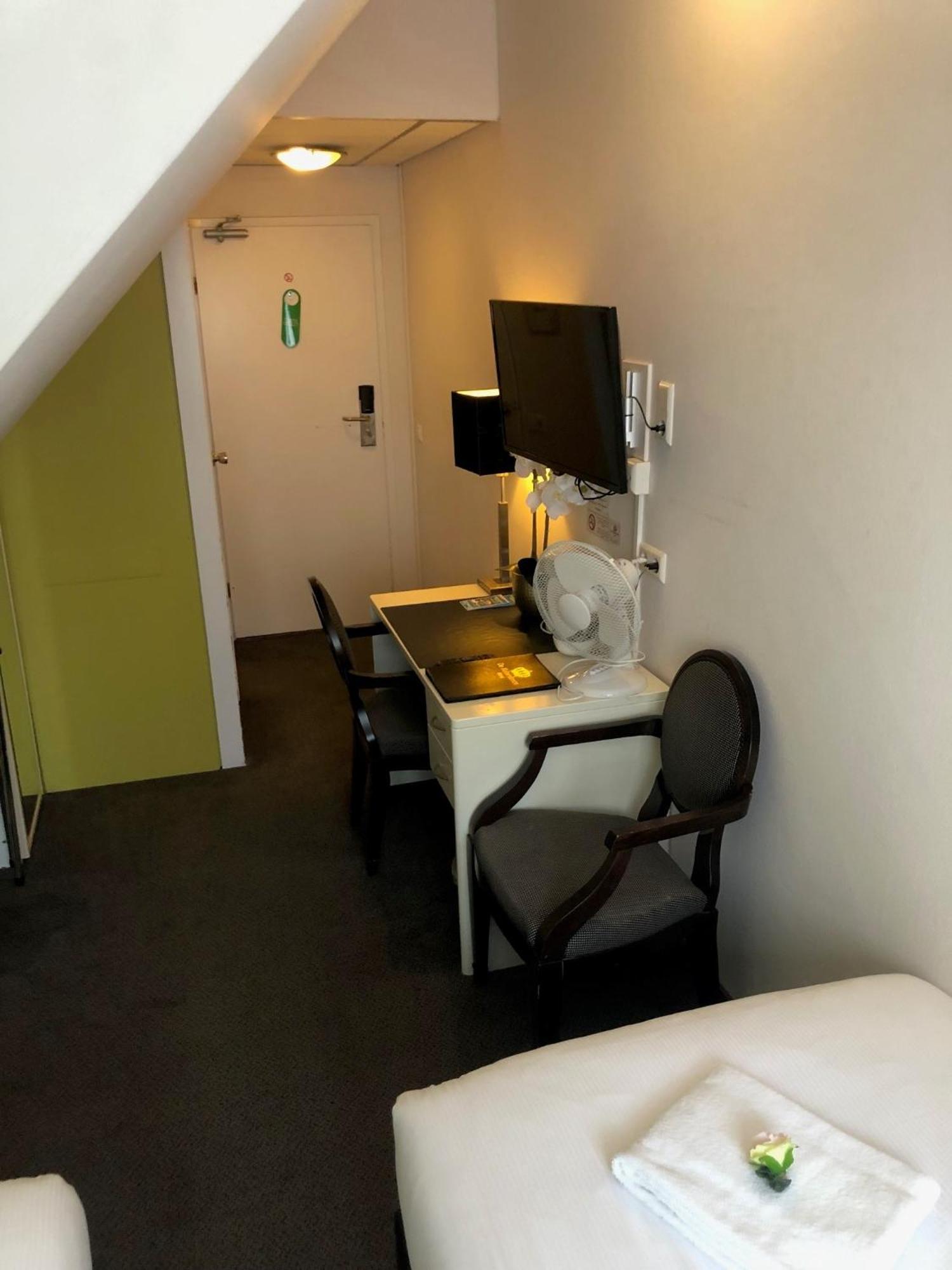 Budget Twin Room