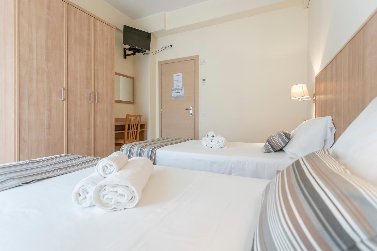 Superior Double or Twin Room Balcony,1587523904:JPEG