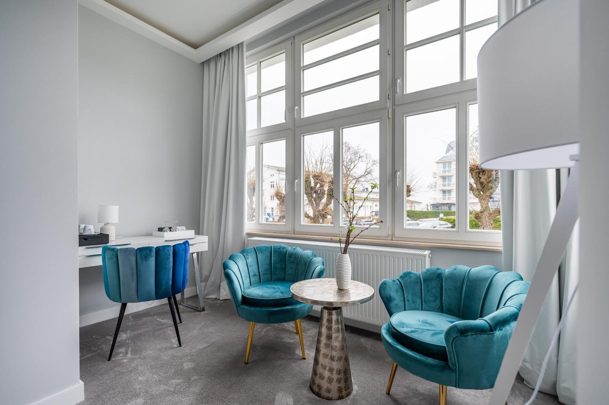 Premium family room without balcony