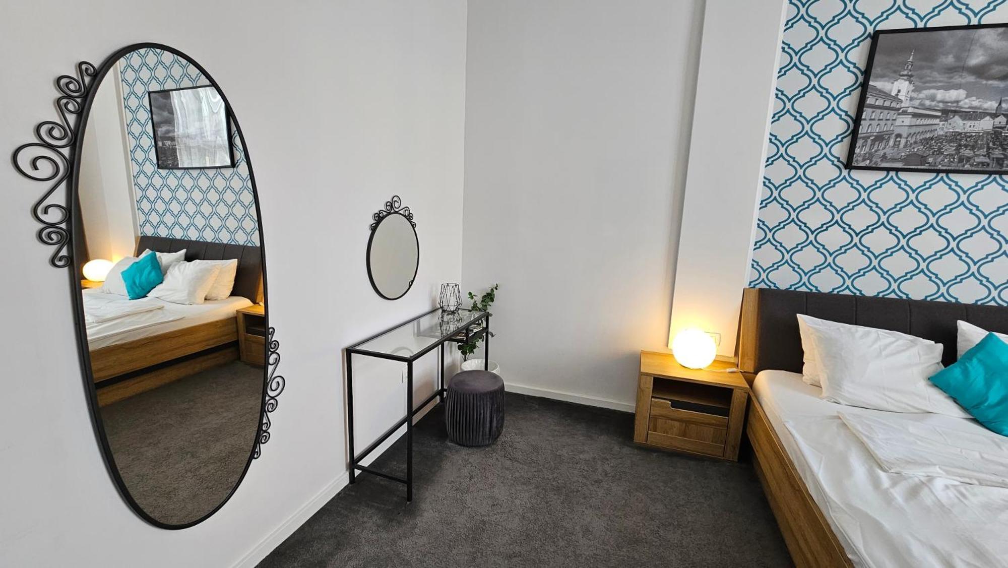 Double Room Private Bathroom