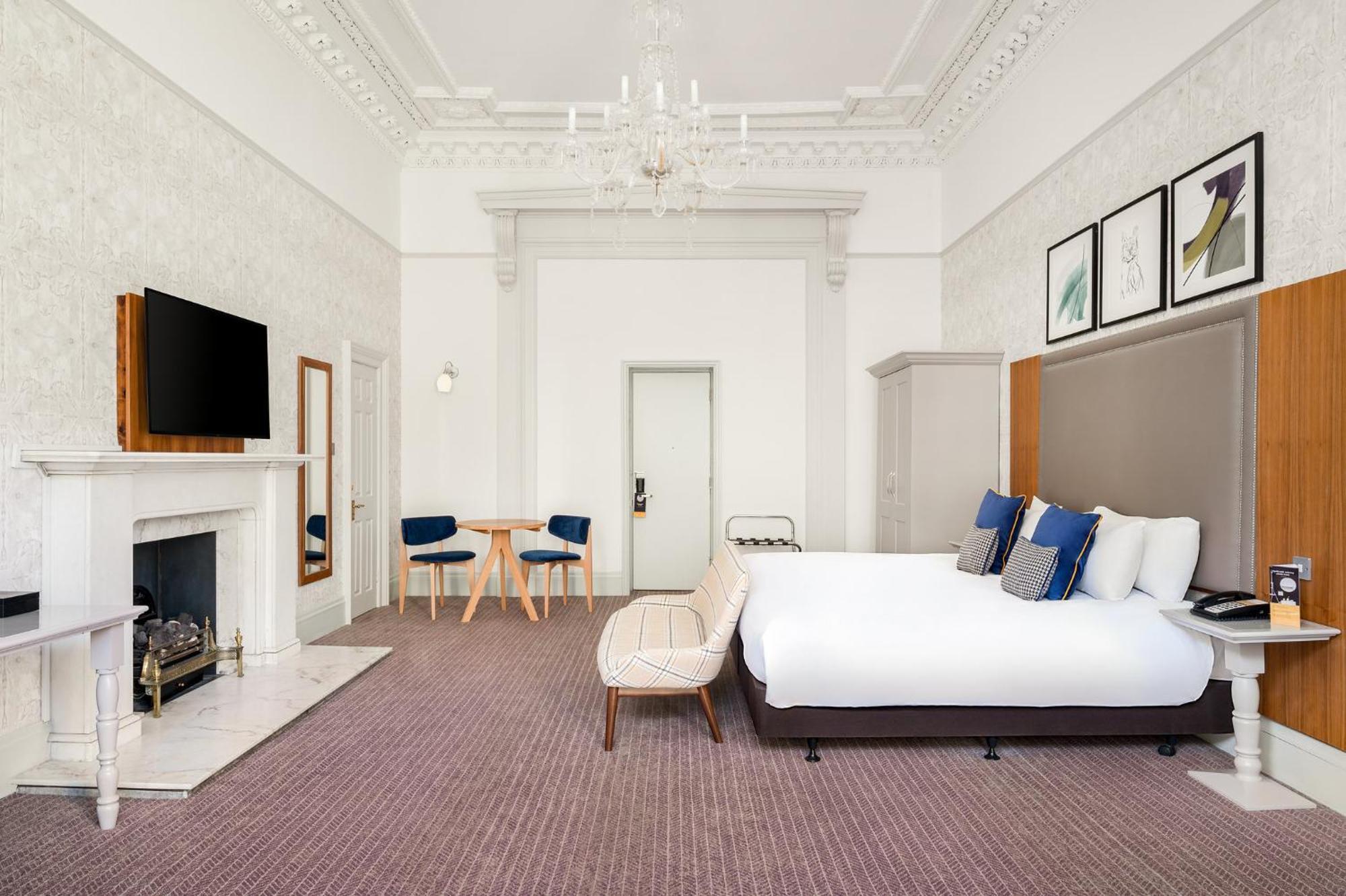 King Suite