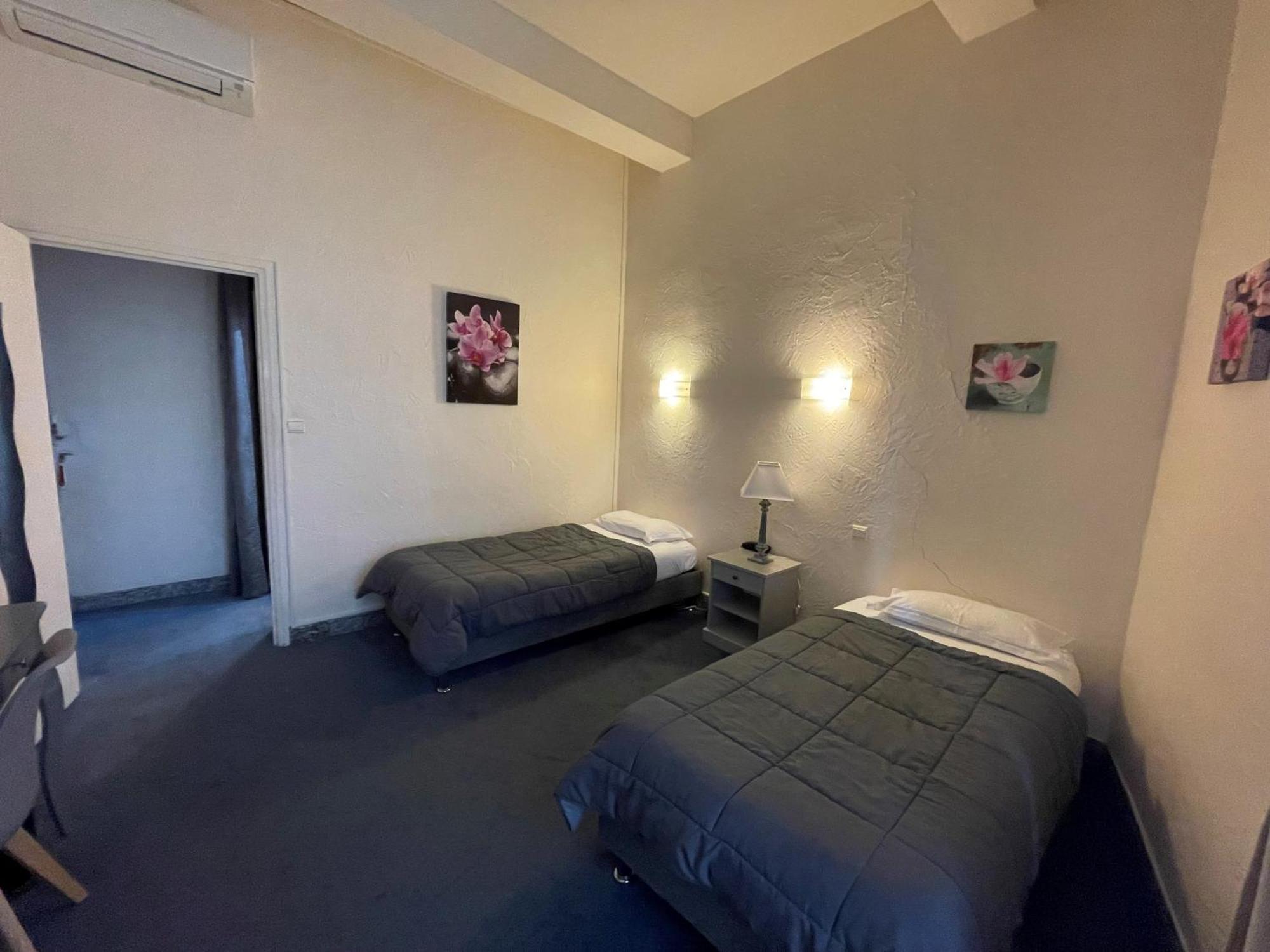 Standard Twin Room,1590333786:JPEG