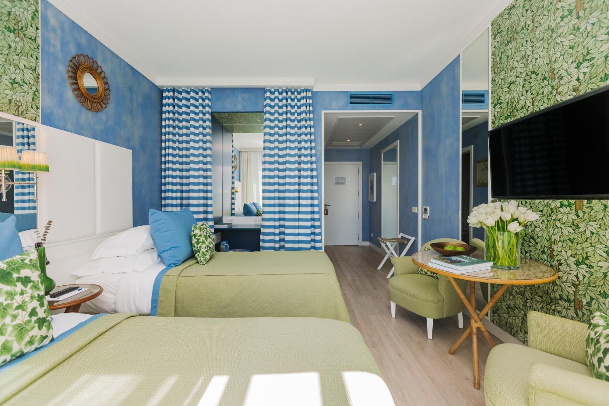 Classic Double Room,1590335282:JPEG