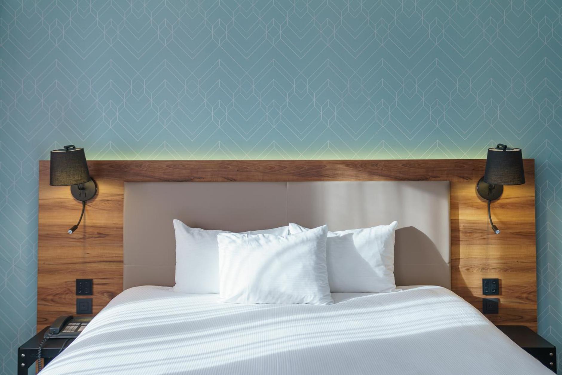 Premium Double Room,1590335456:JPEG