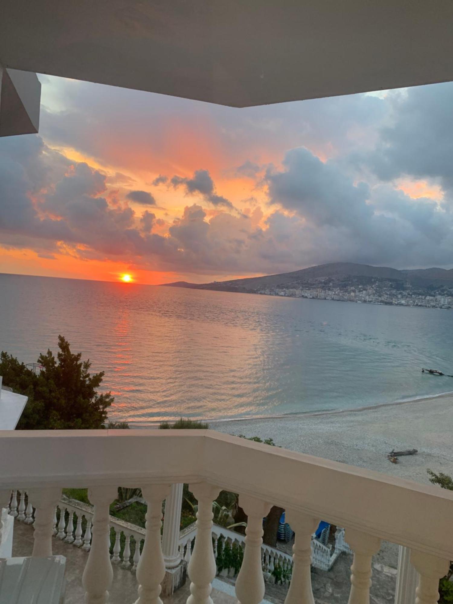Double or Twin Room Sea View,1592903402:JPEG