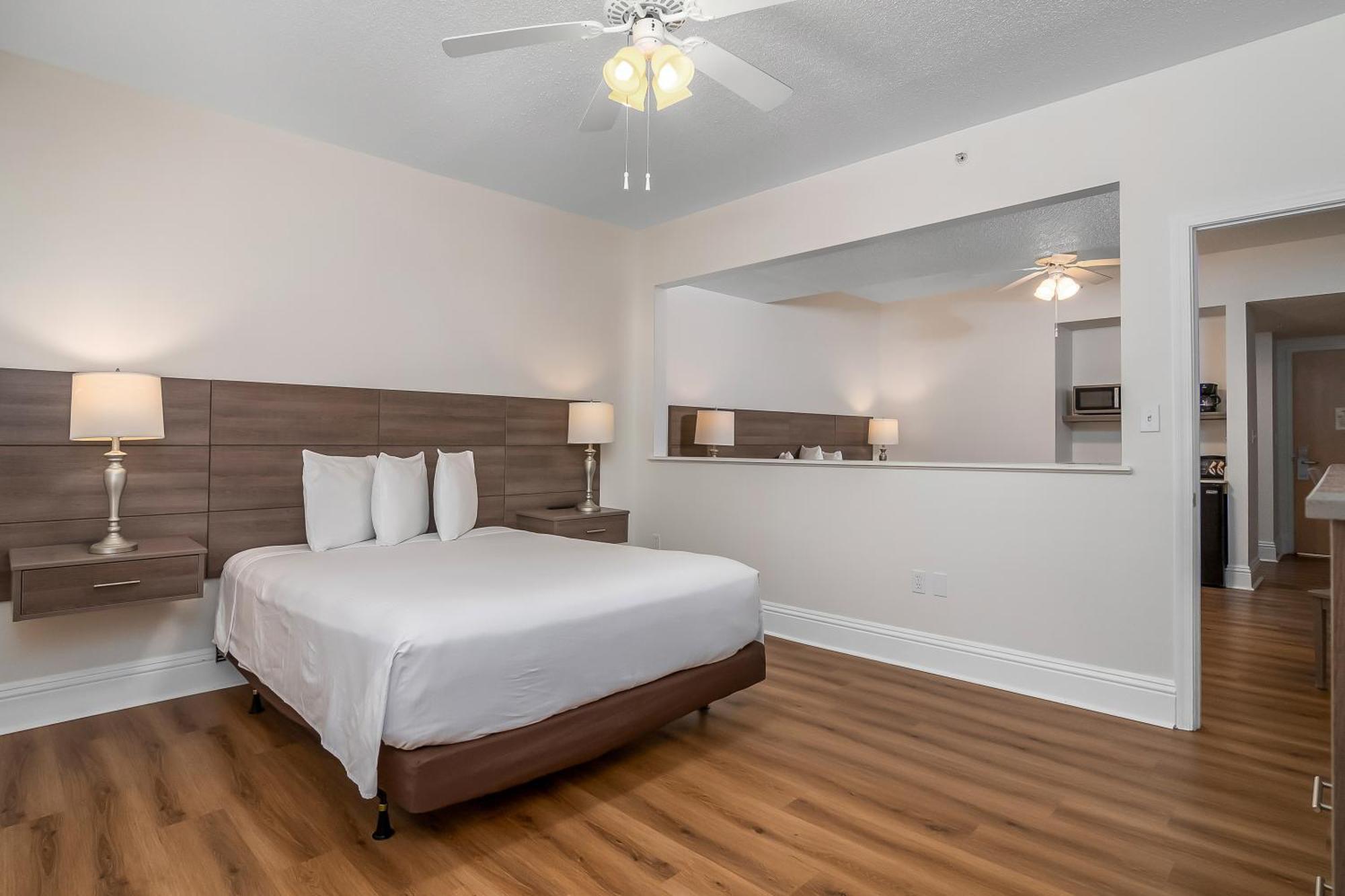 Queen Suite,1590369288:JPEG