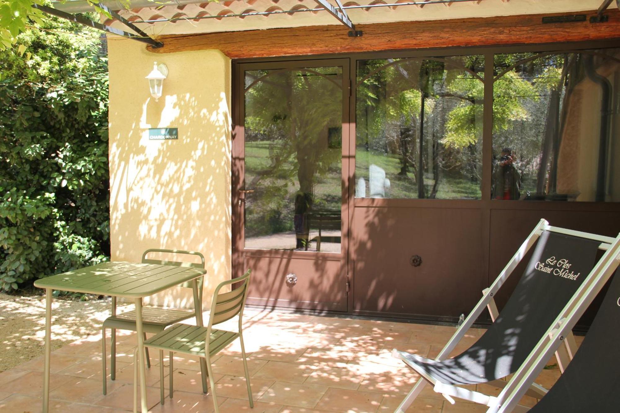 One-Bedroom Lodge,1590377818:JPEG