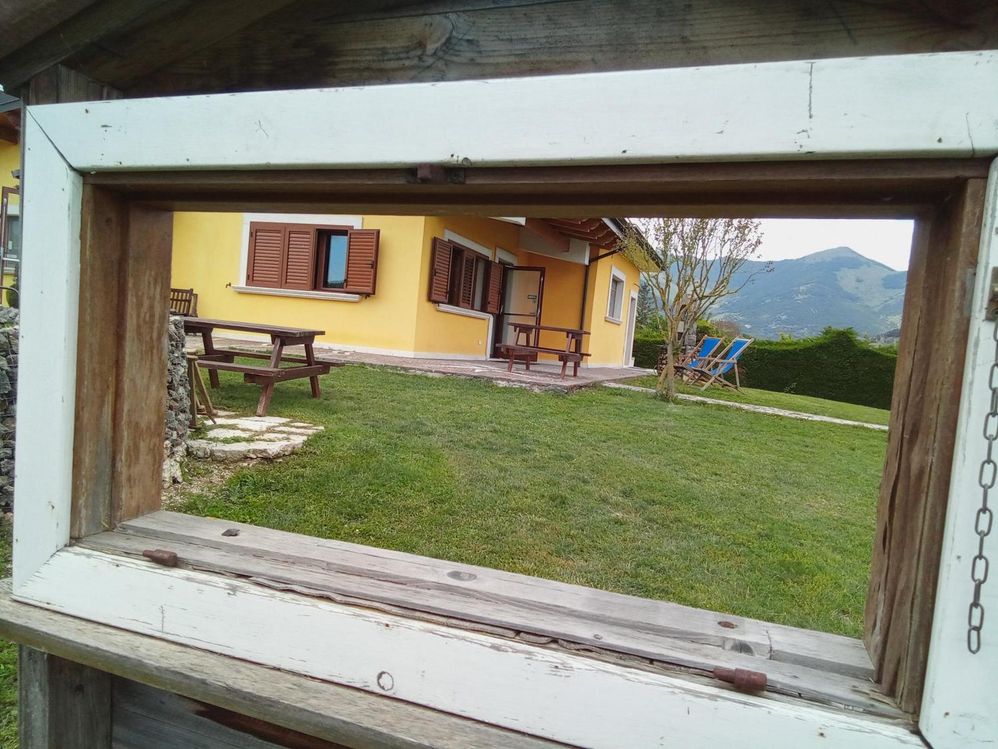 Double or Twin Room Garden View