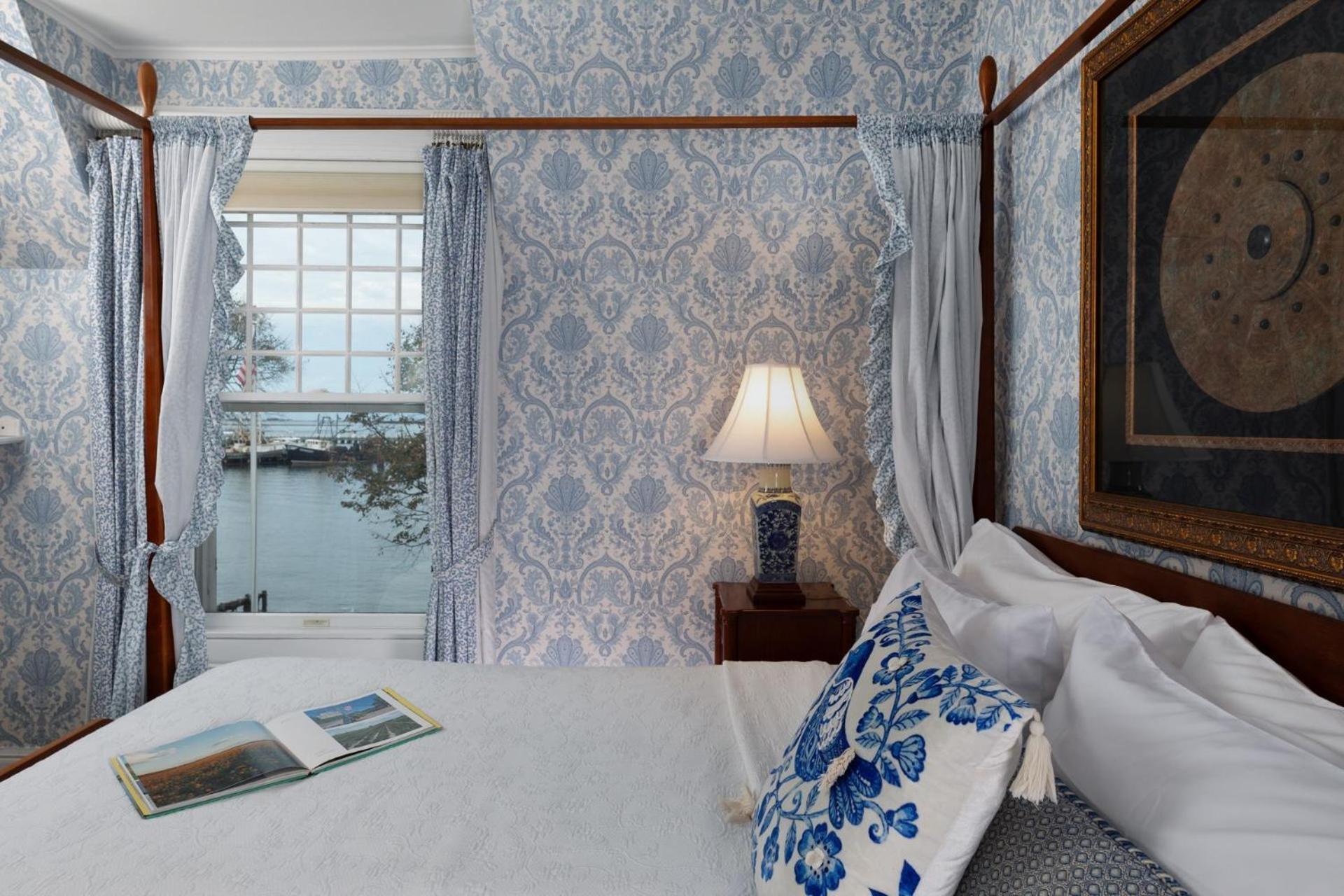 Queen Room Sea View