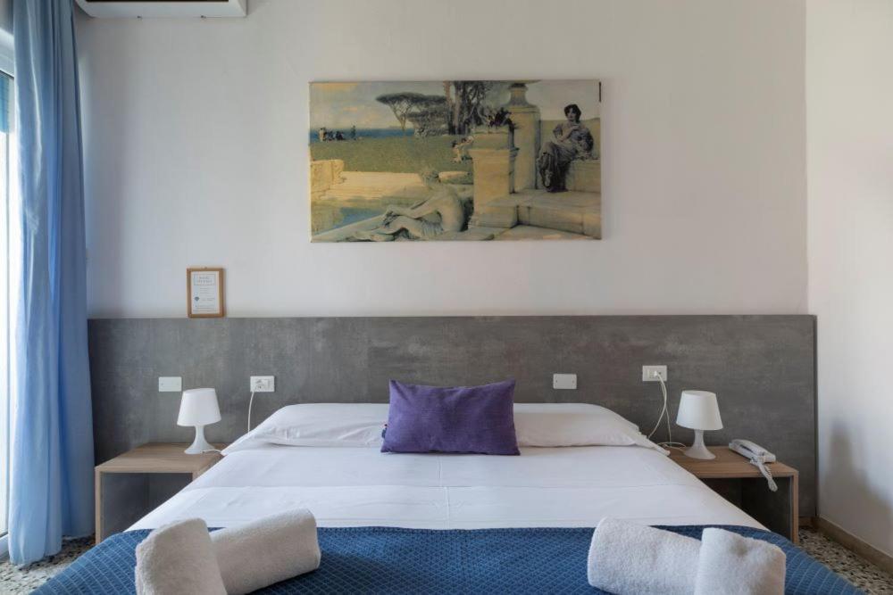 Standard Double Room,694625226:JPEG