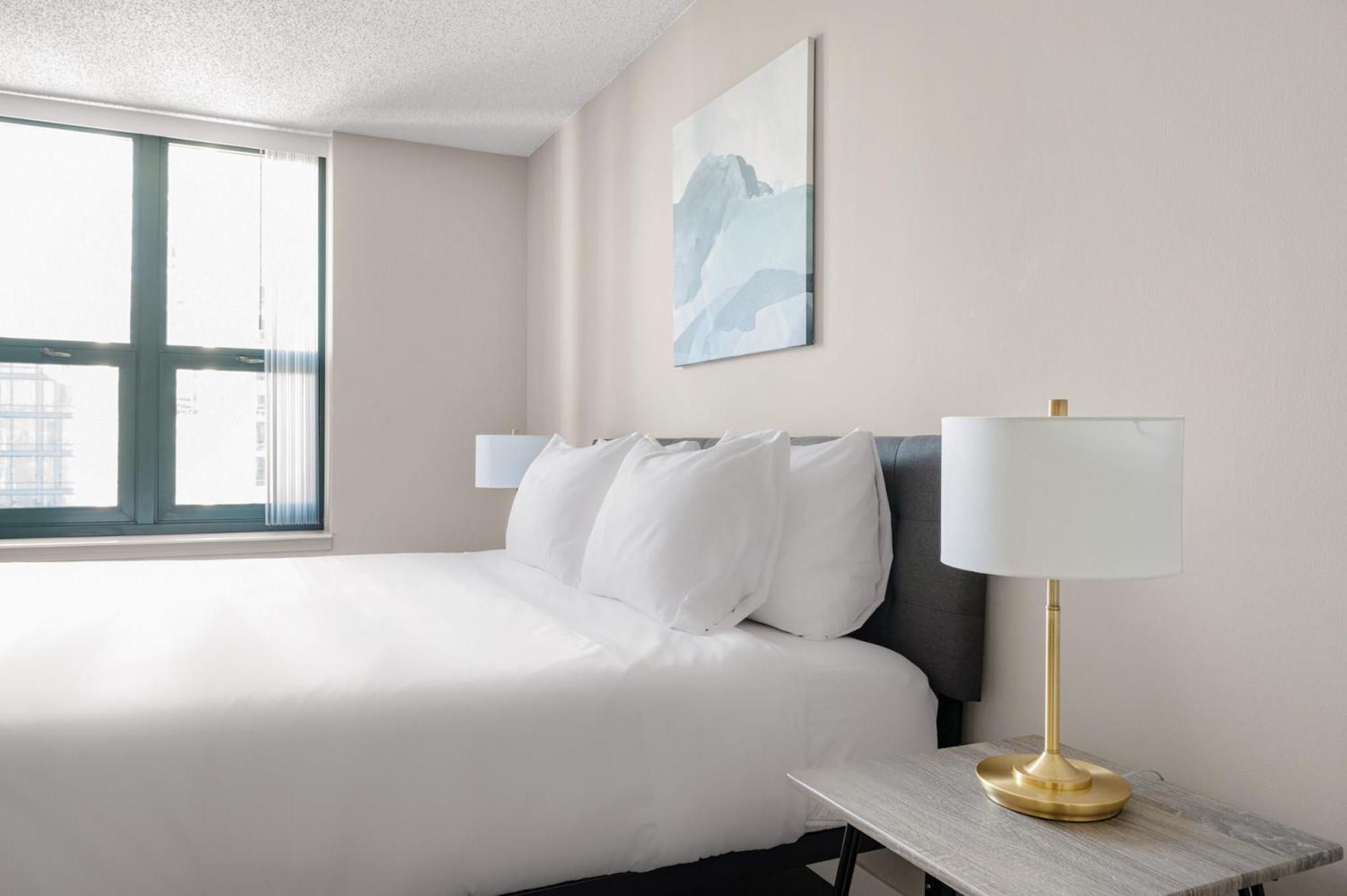 One-Bedroom Apartment Self Check Virtual Front Desk