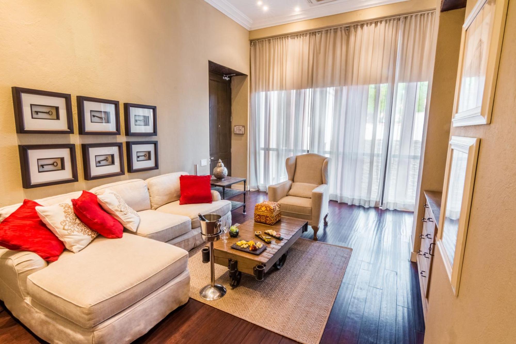 Suite Balcony