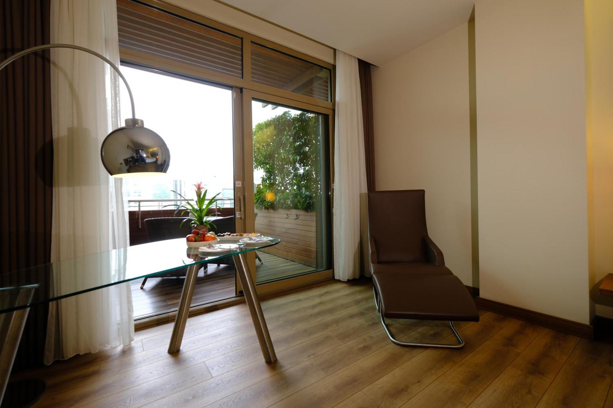 Comfort Terrace Room