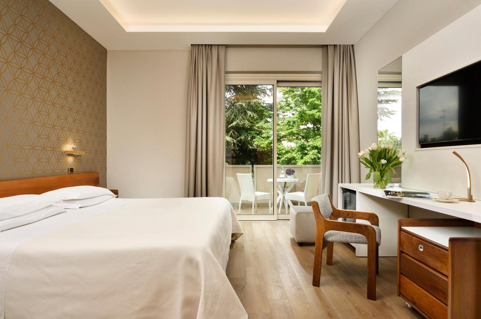 Standard Double Room Internal View Spa access
