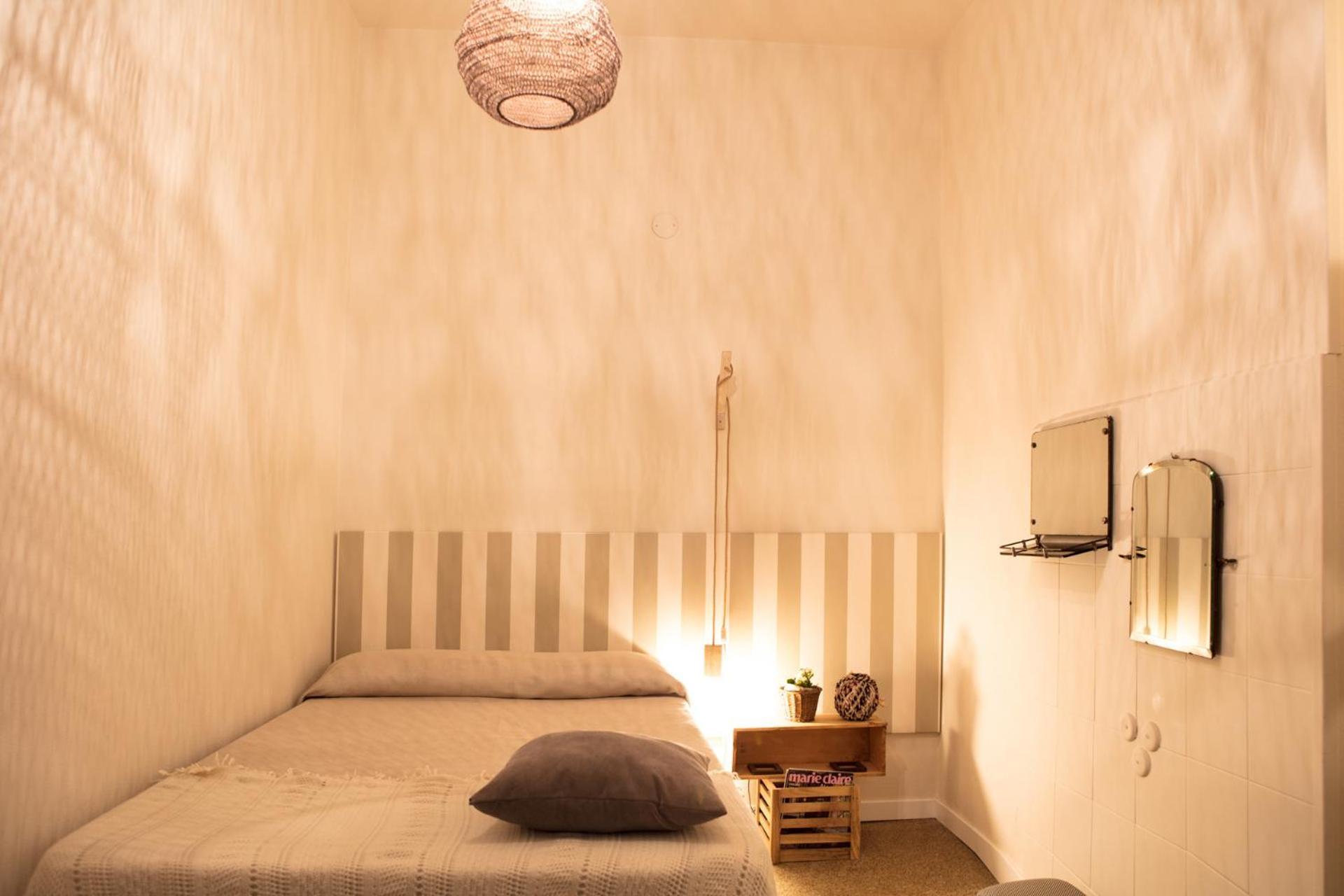 Single Room,1591489697:JPEG