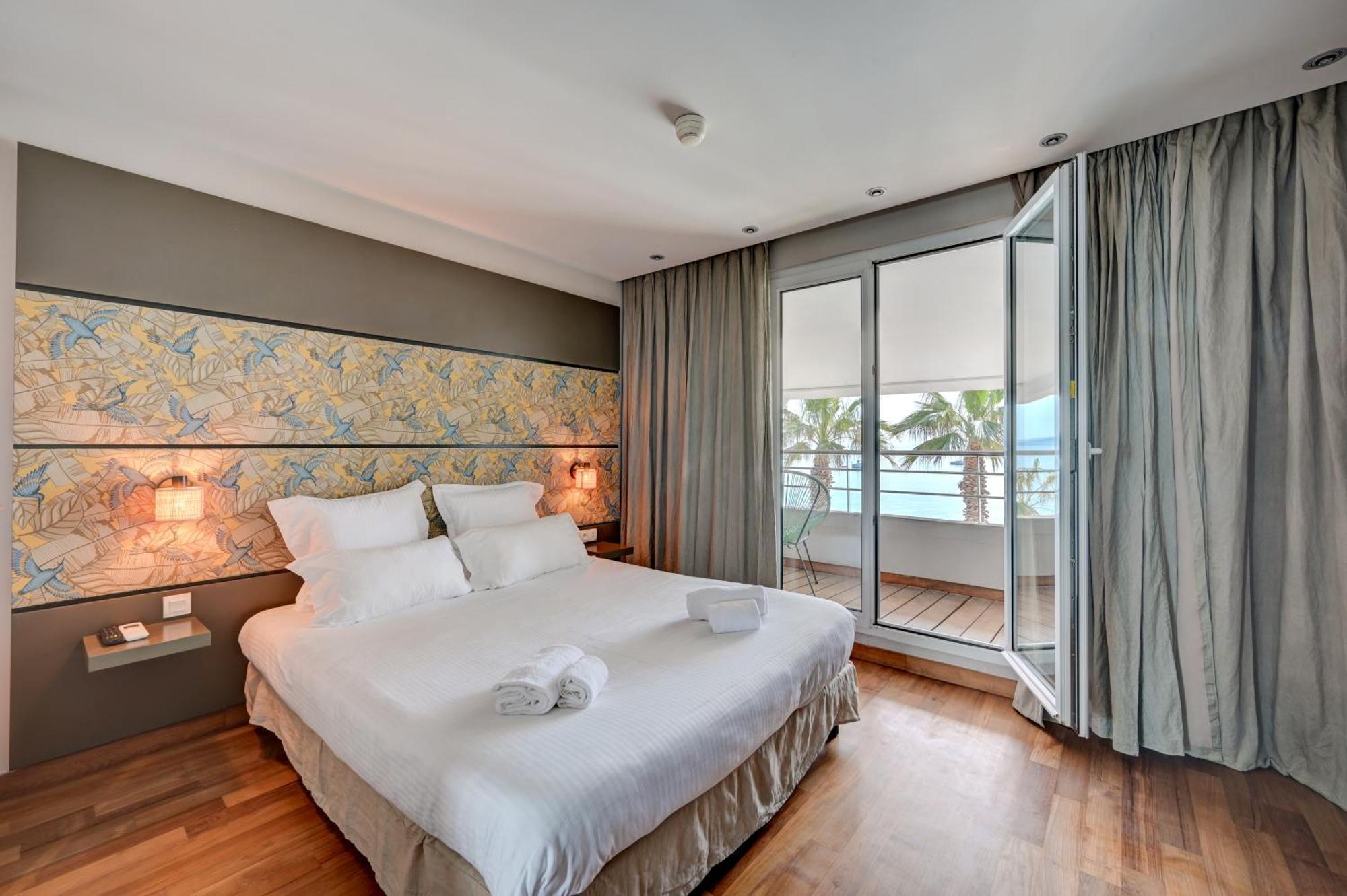 Premium Double Room Sea View,1591504730:JPEG