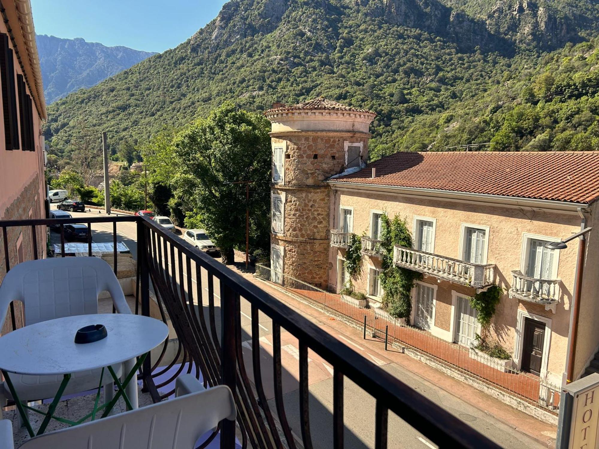 Chambre Double ou Lits Jumeaux Standard avec Balcon