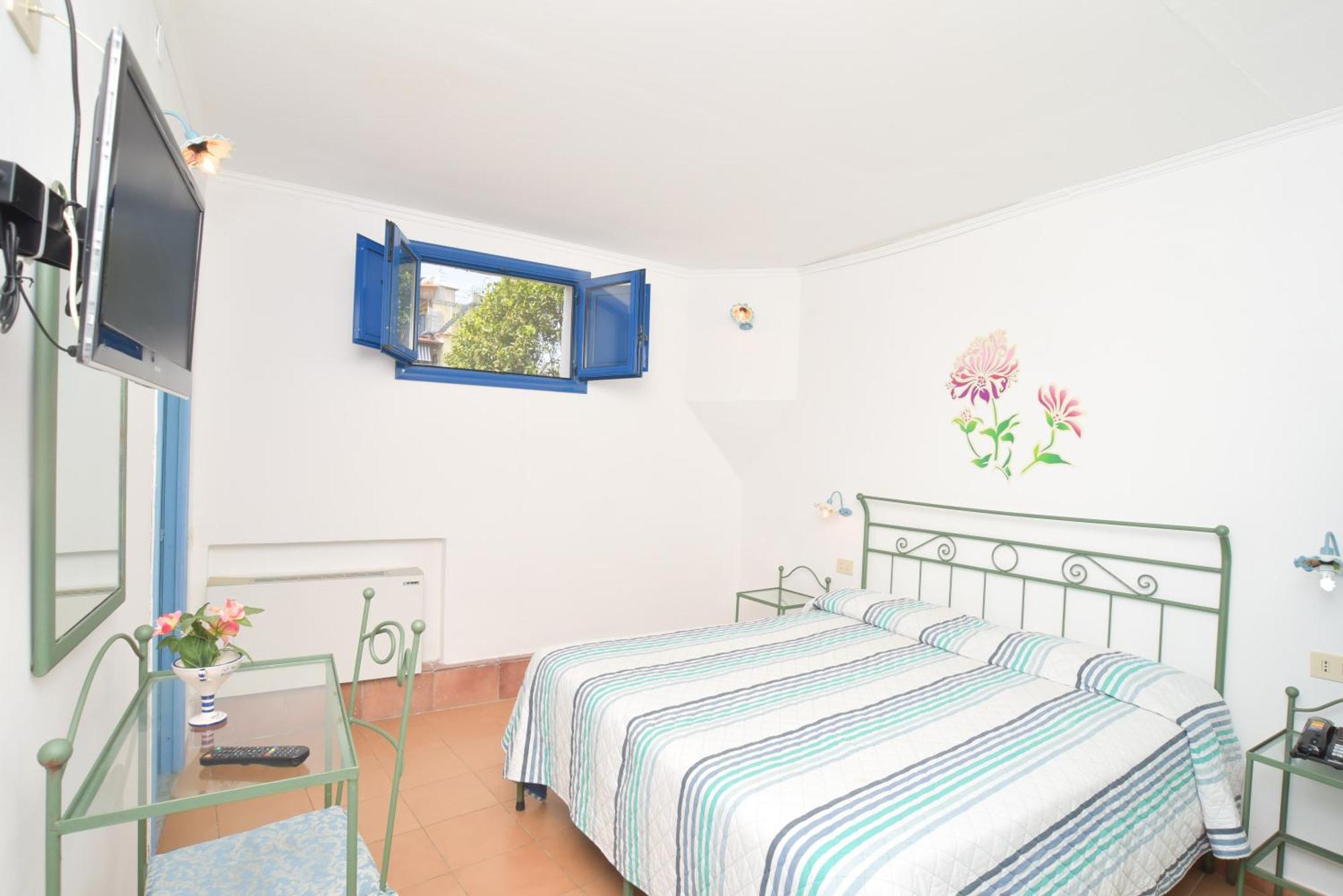 Small Double or Twin Room