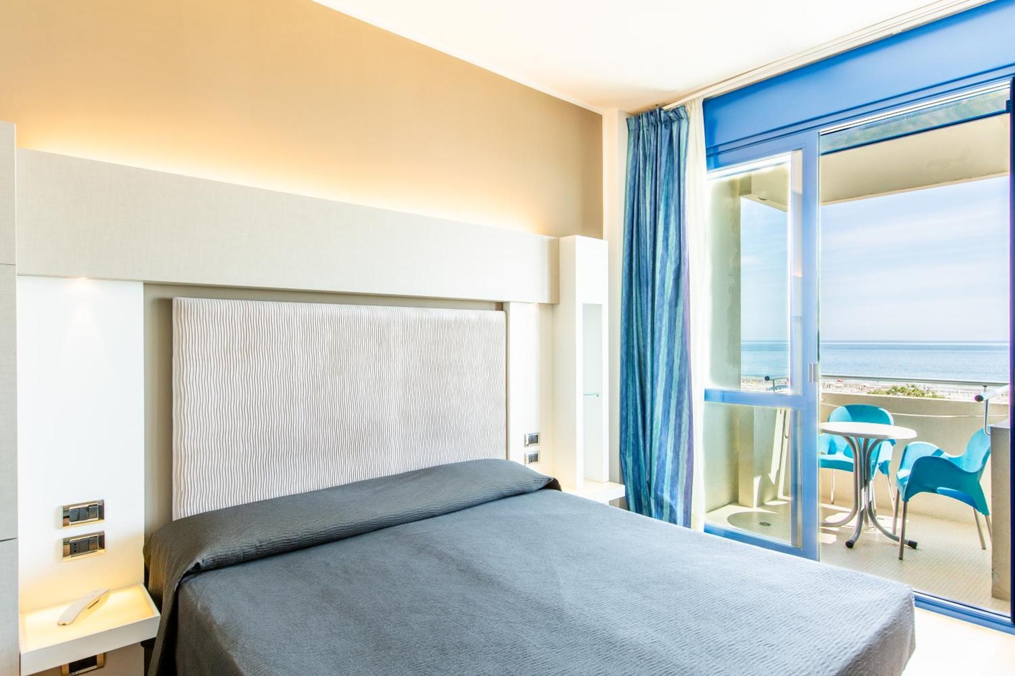 Deluxe Double Room Balcony Sea View