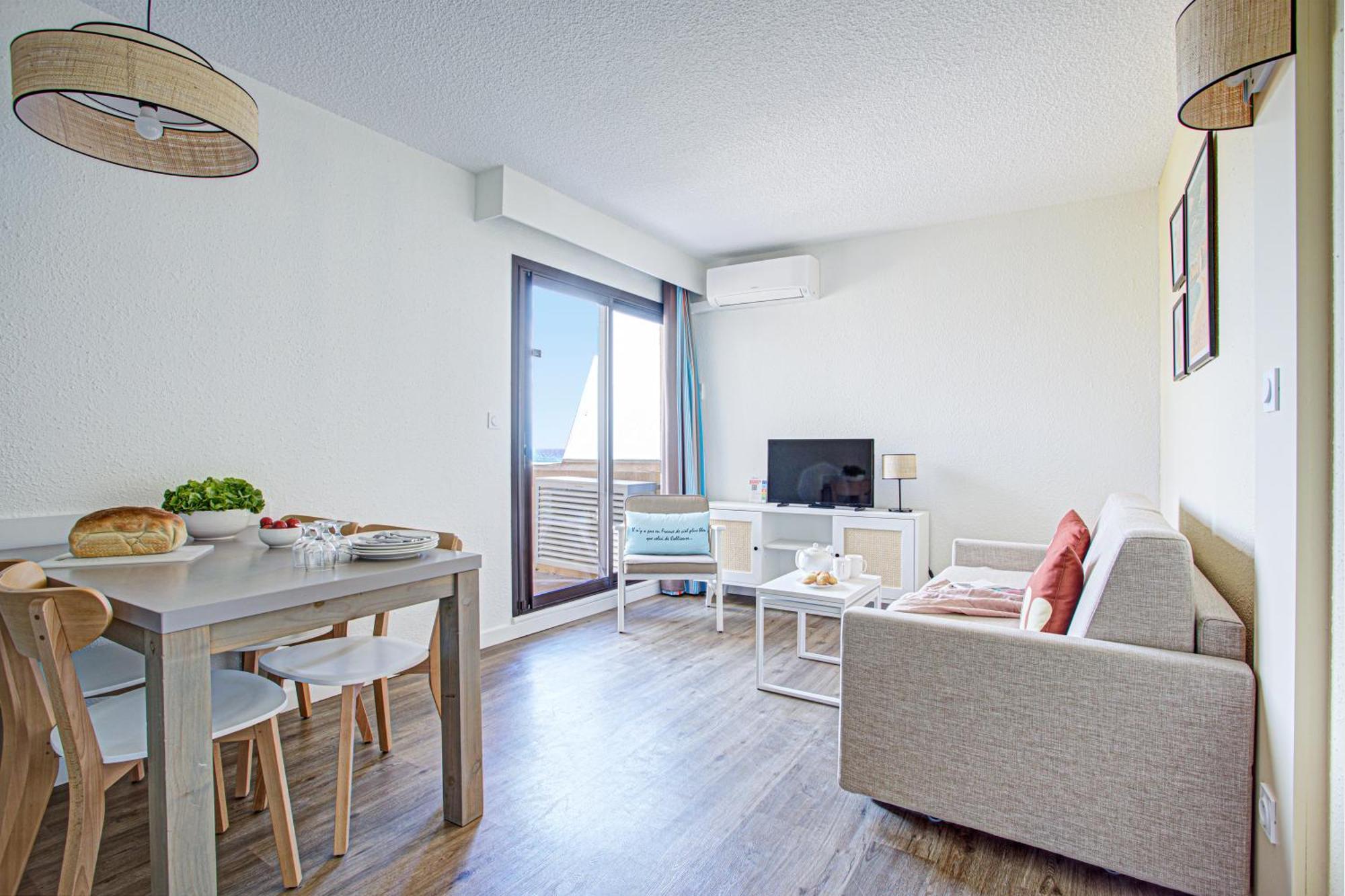 Studio Sleeping Alcove Air Conditioning Terrace Sea View
