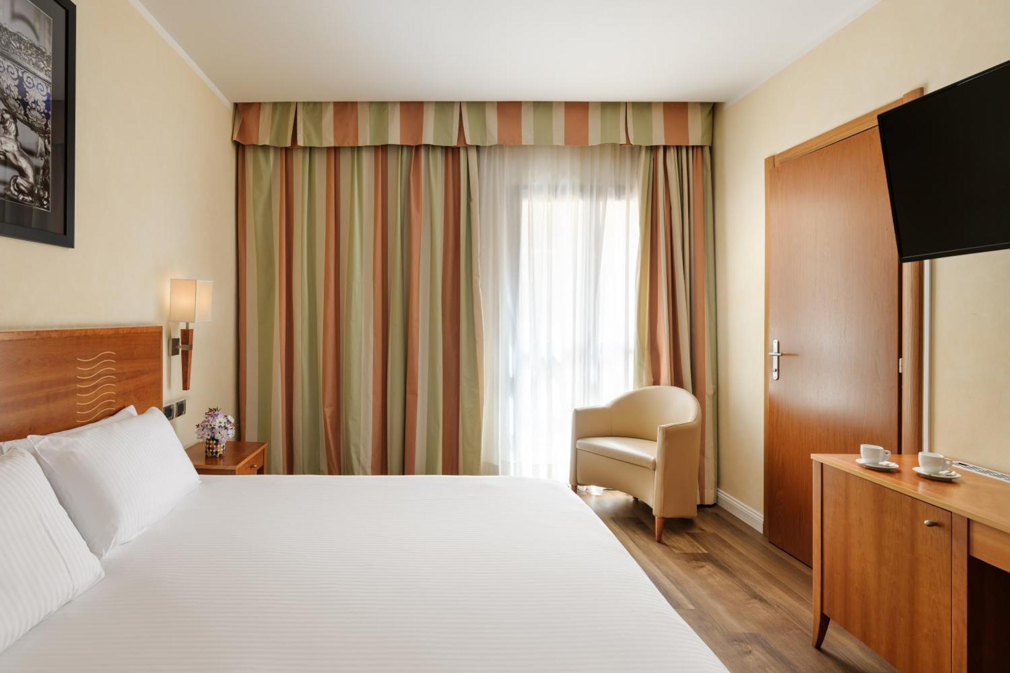 Classic Double or Twin Room