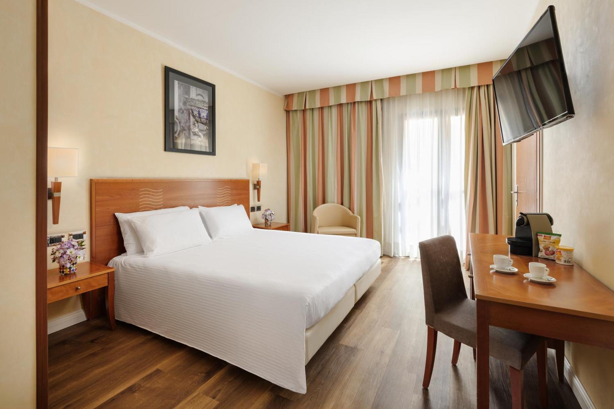 Classic Double or Twin Room