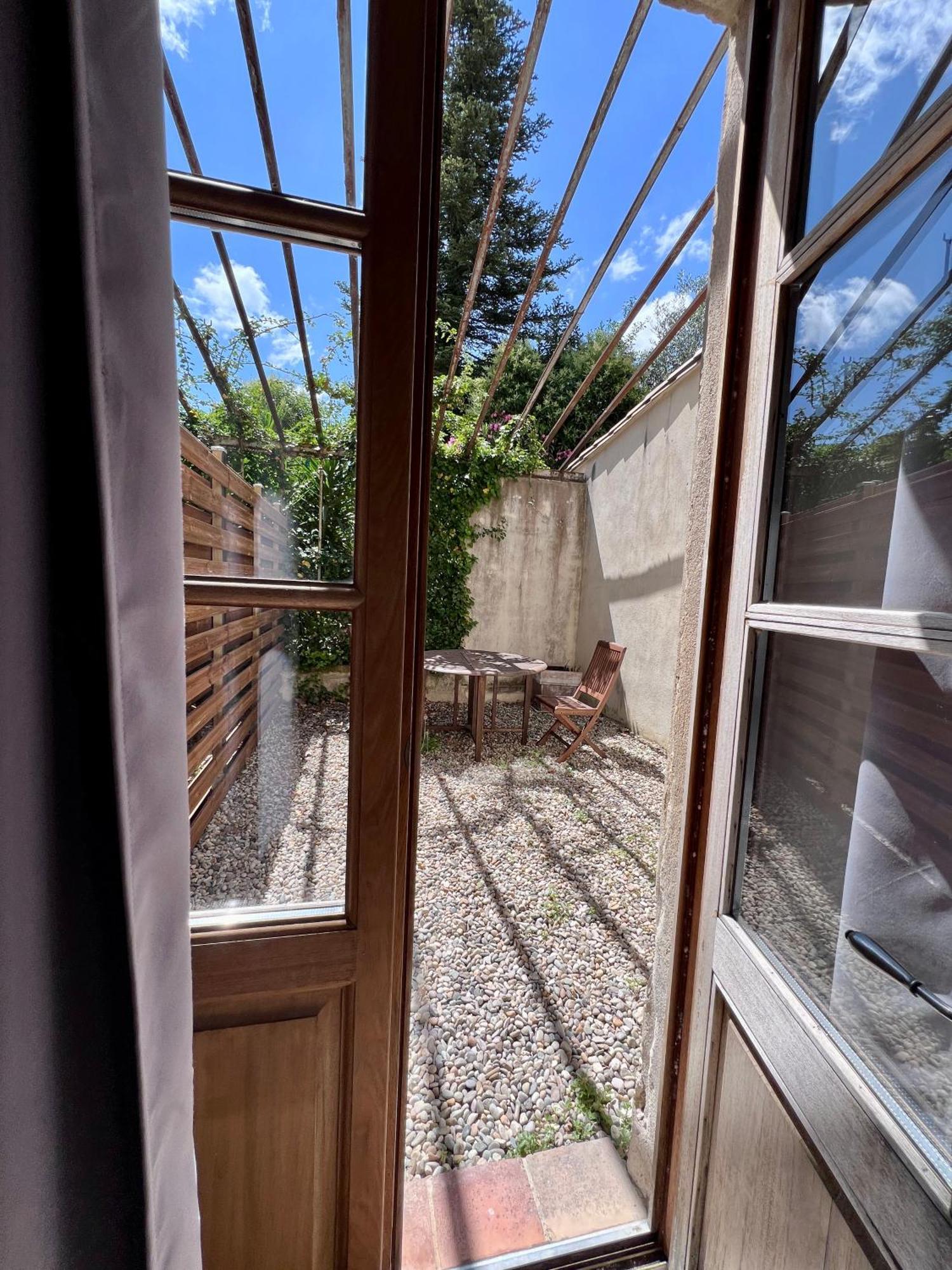 Studio Terrace
