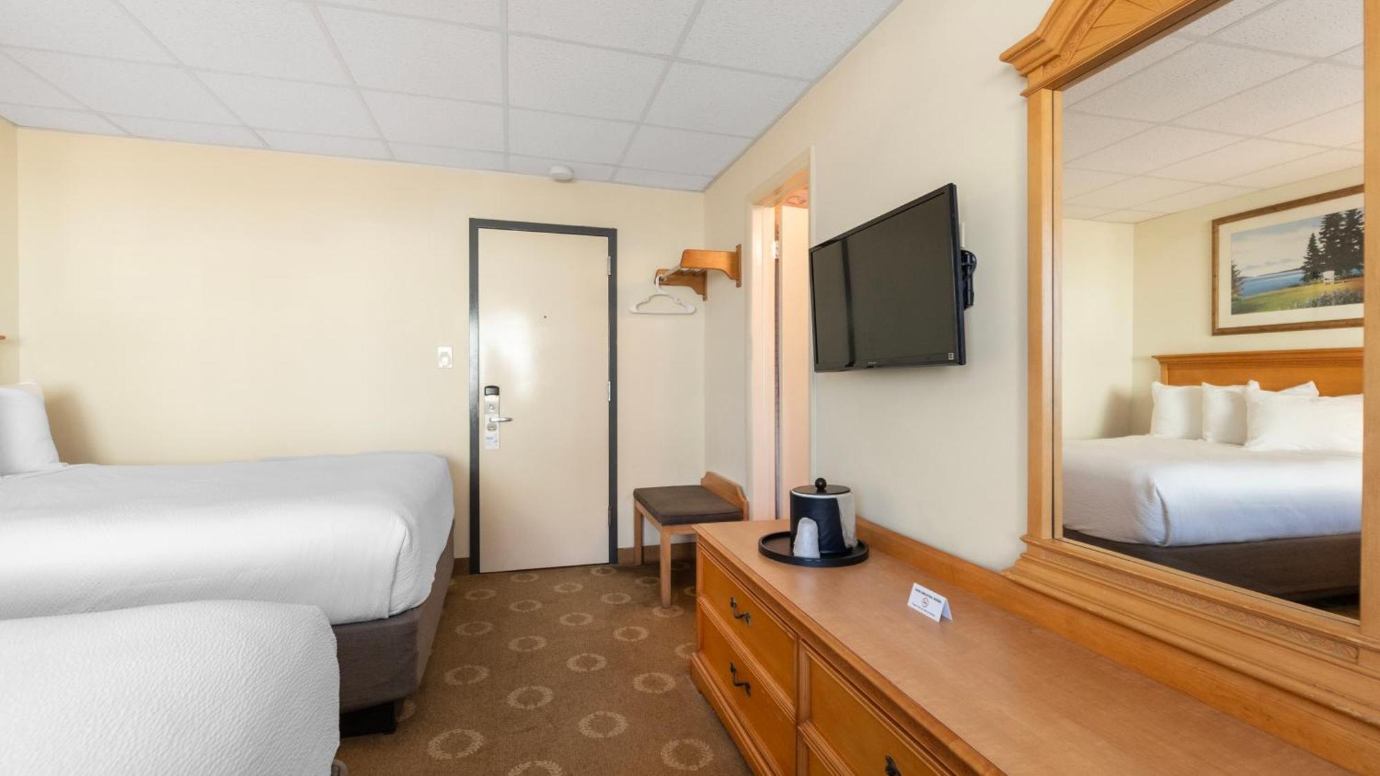 Standard Room Two Double Beds