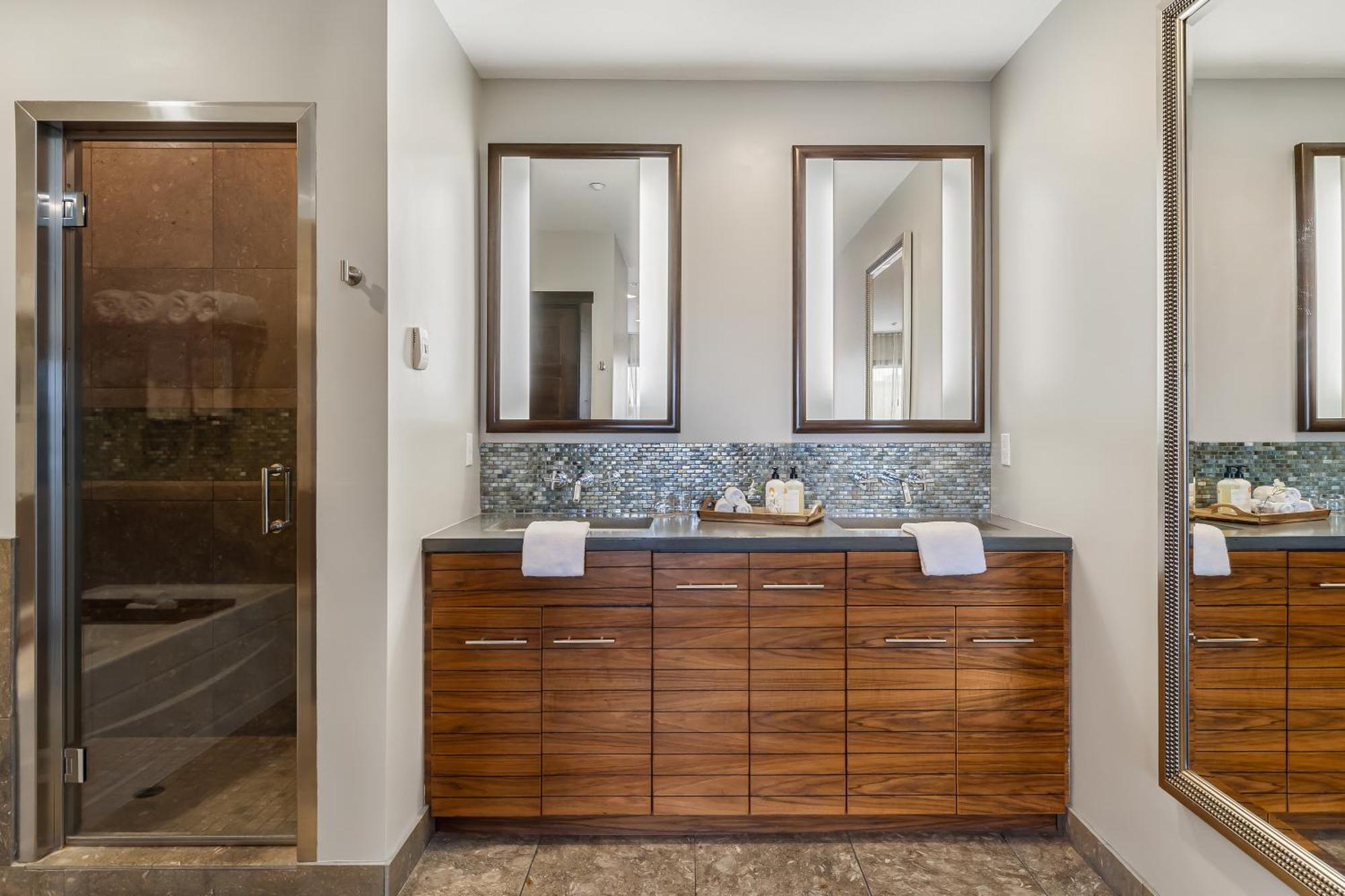 Mountain View Suite