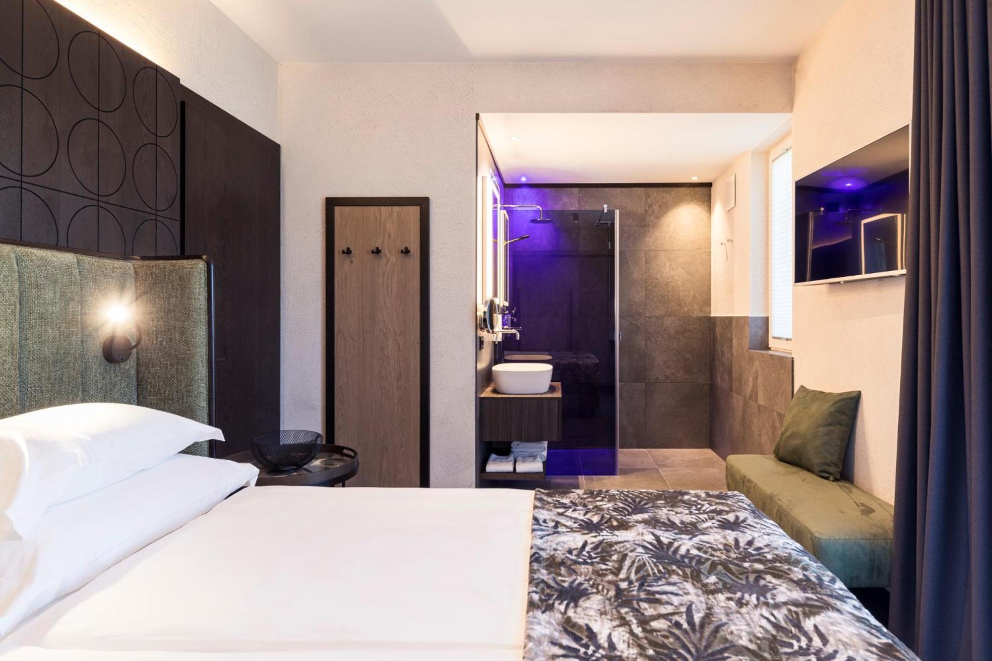 Two-Bedroom Apartment Dependance
