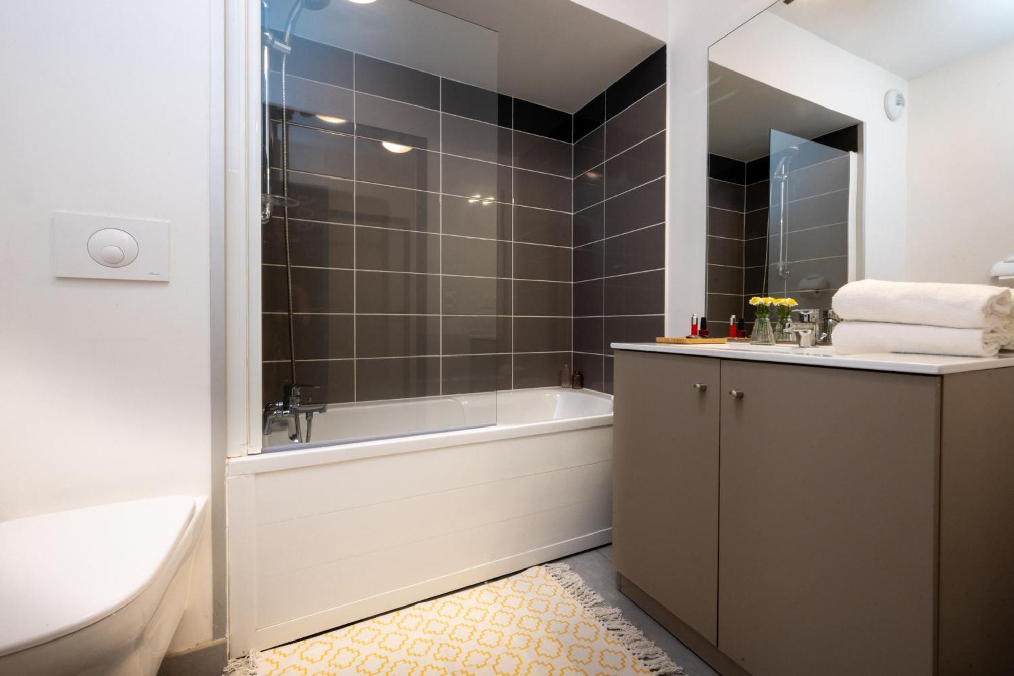 Single Room,1592154416:JPEG