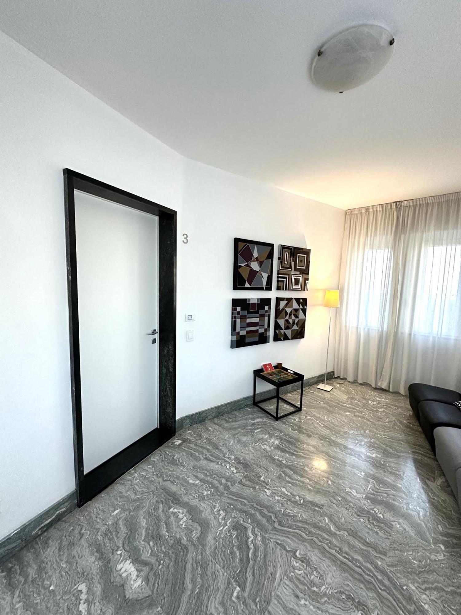 Apartment Lake View