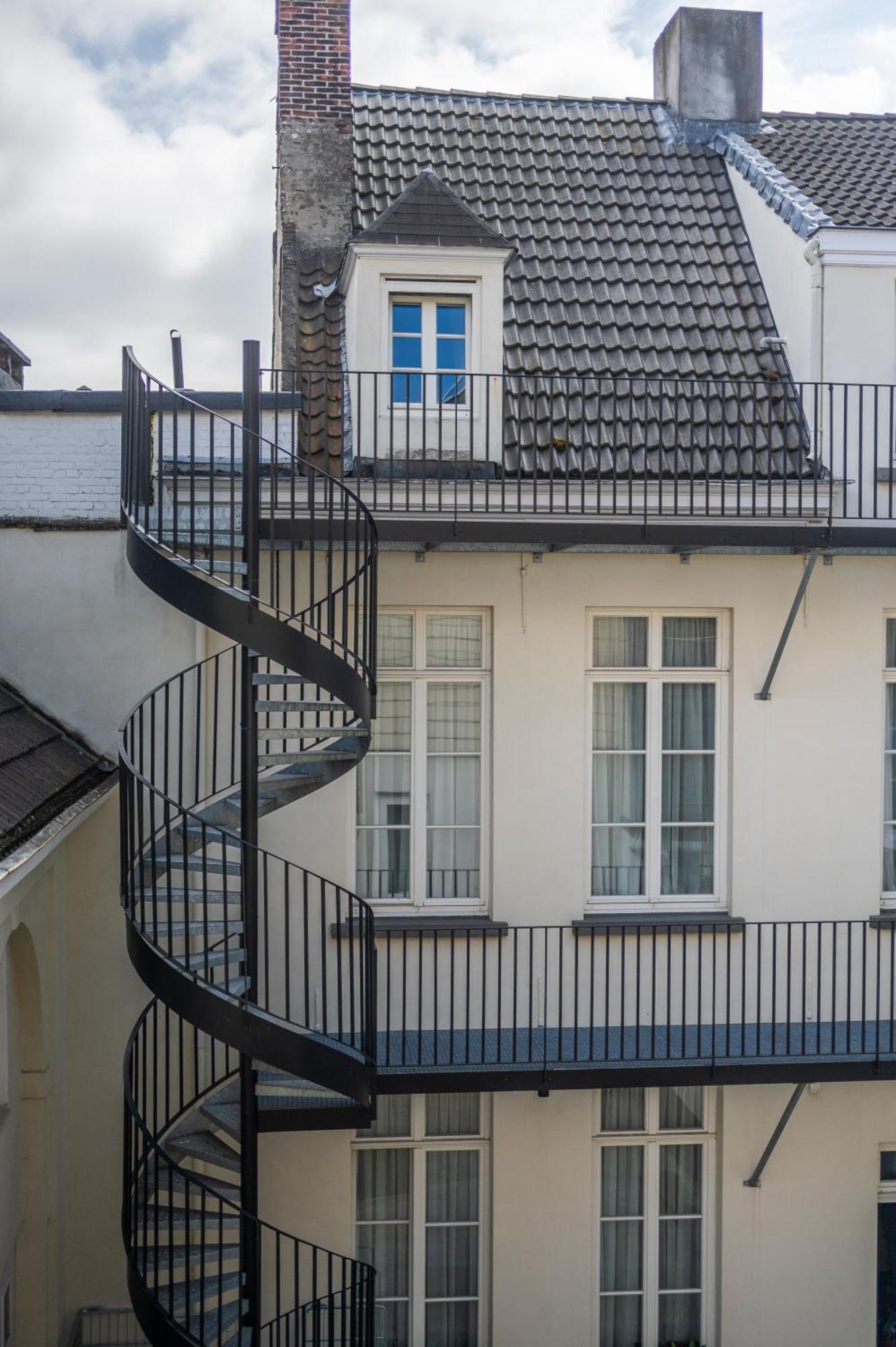 Small Single Room Double