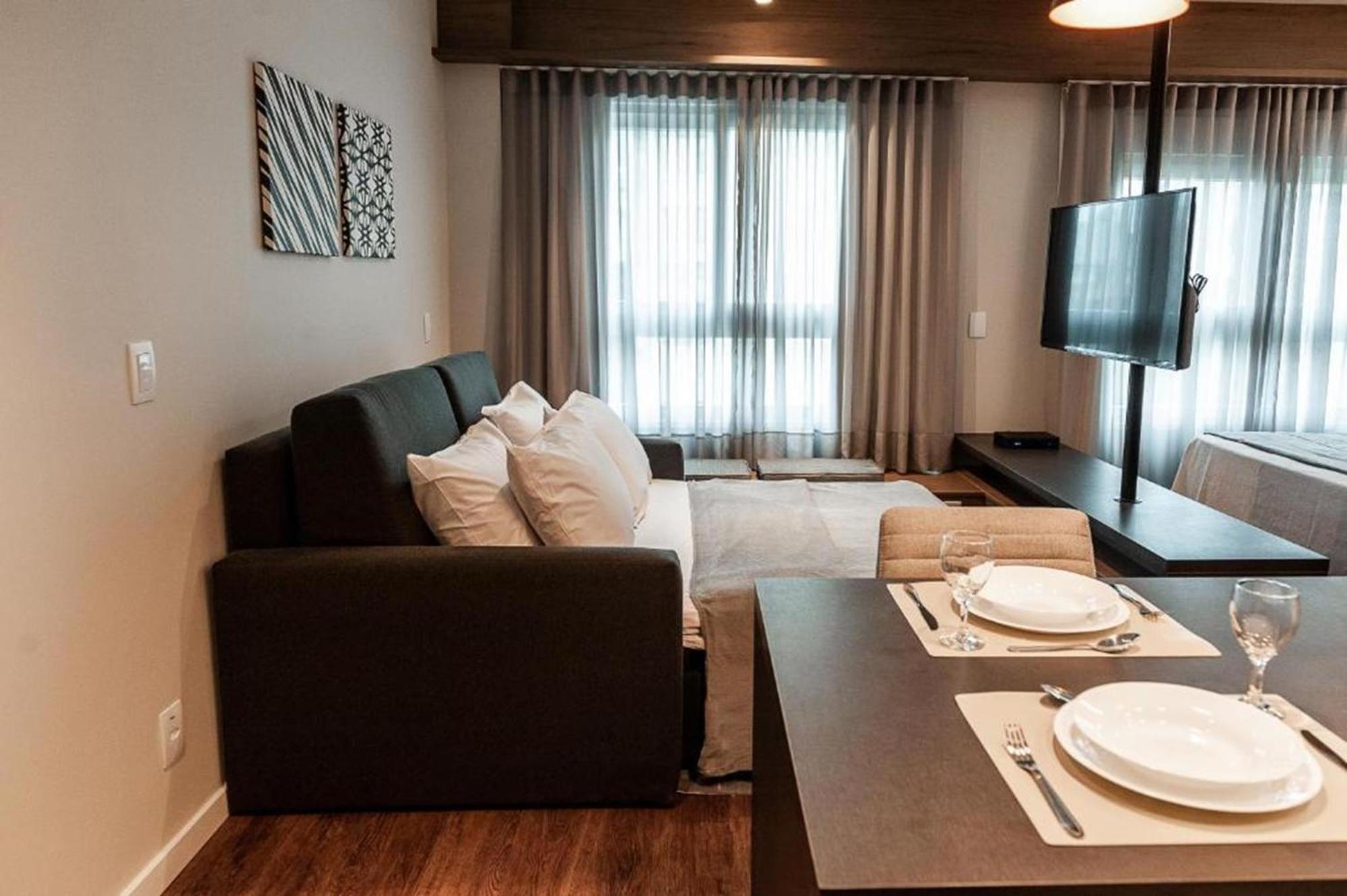 Studio Casal King com sofá-cama