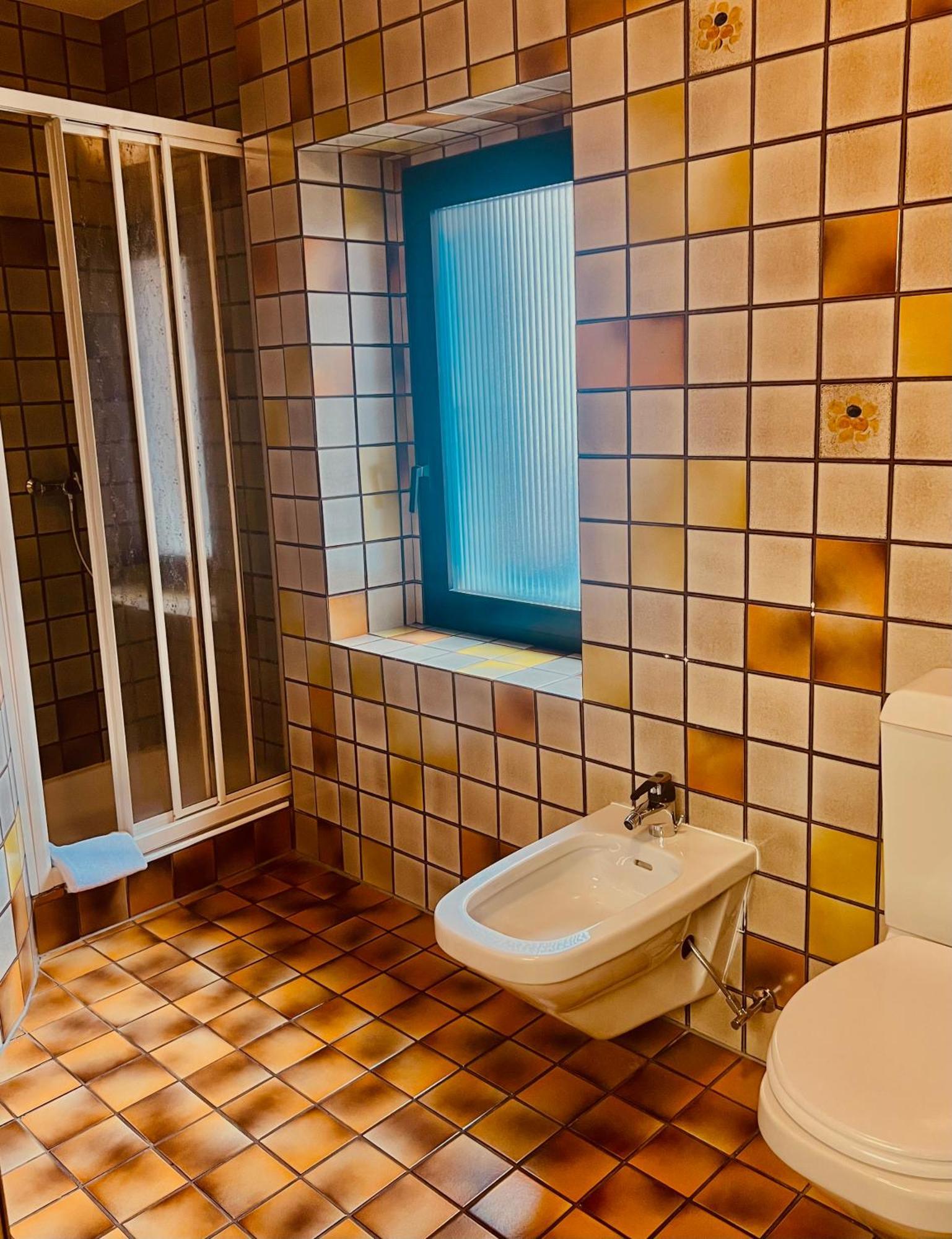 Standard Double Room,1592891200:JPEG