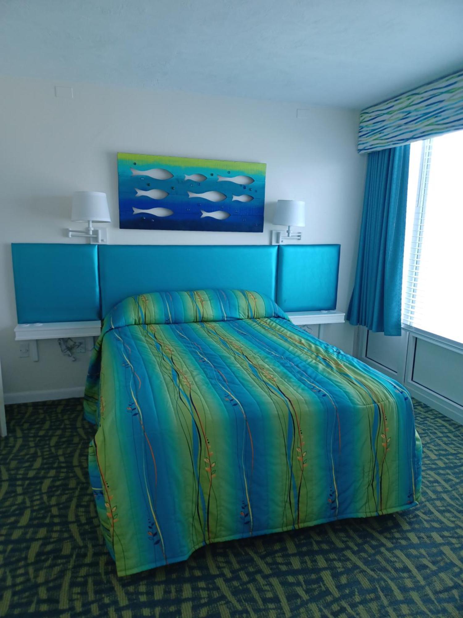 One-Bedroom Suite Ocean Front