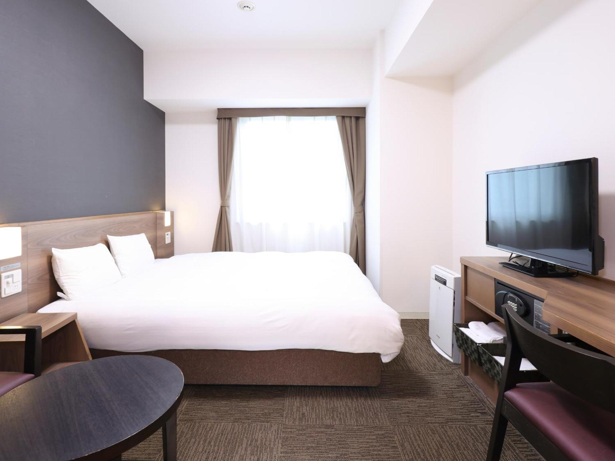 No-Room-Cleaning-Service Queen Room Non-Smoking