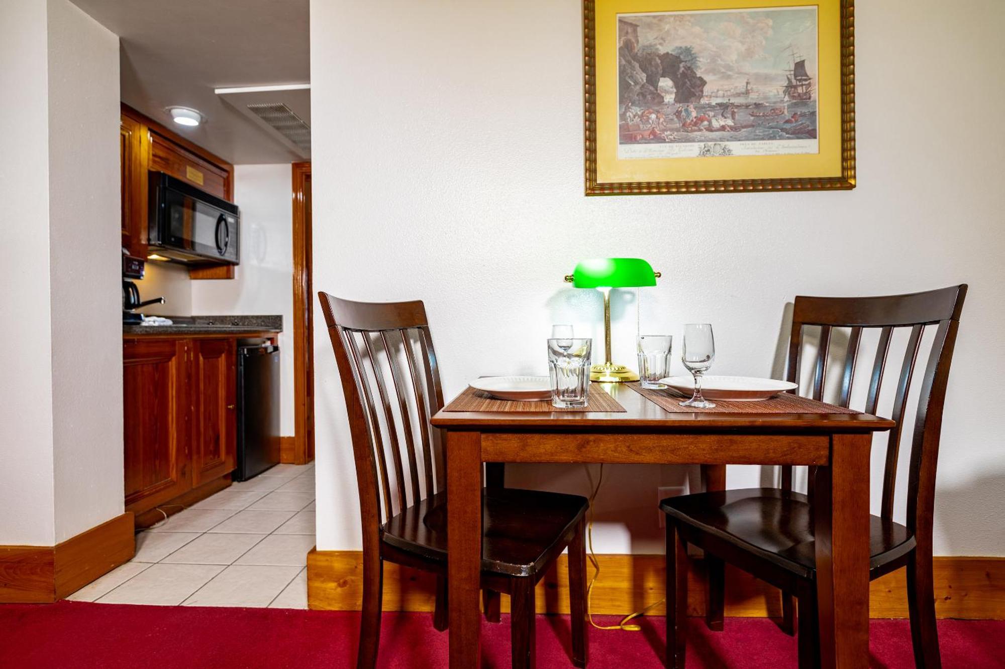 Standard Suite