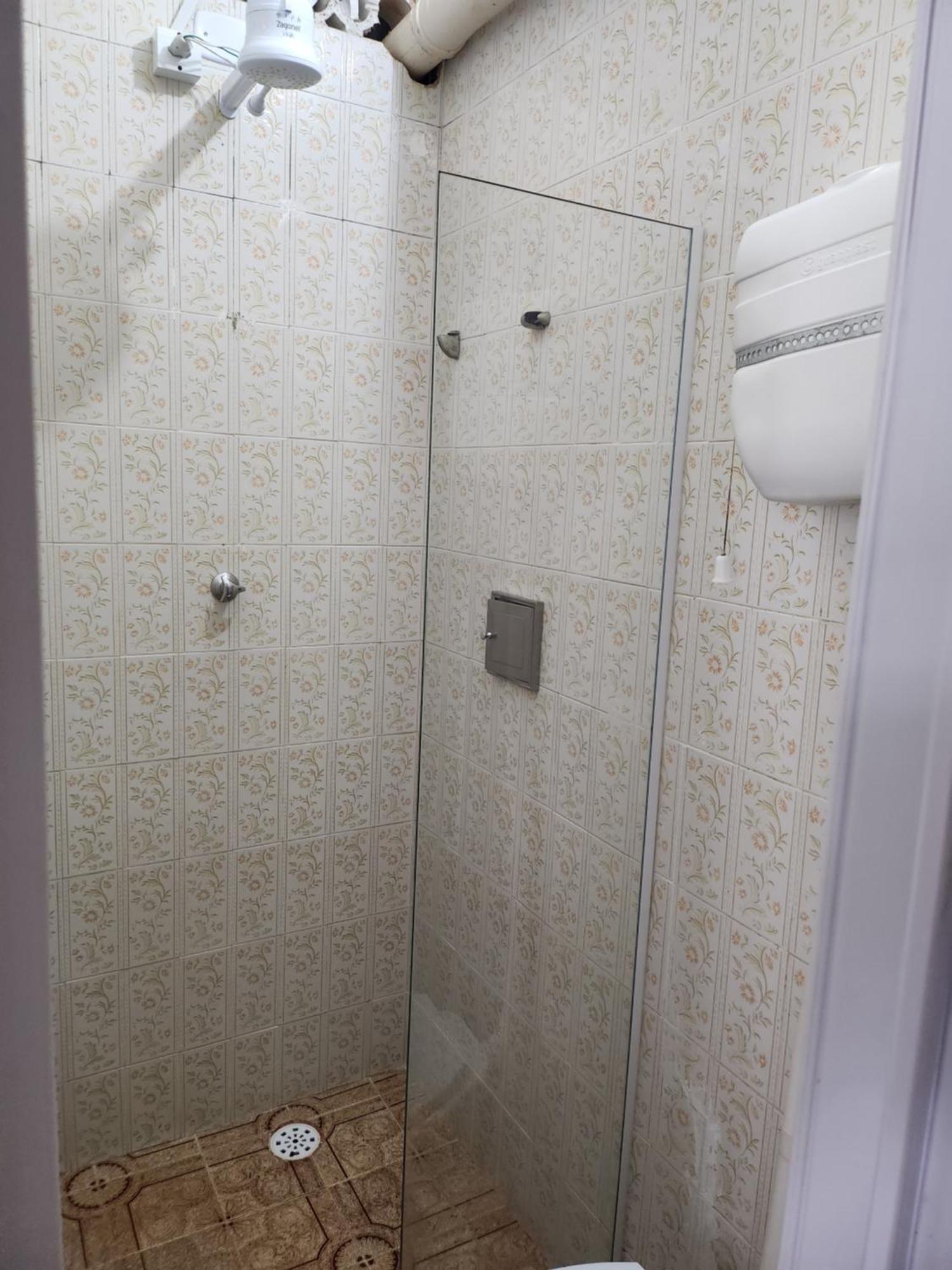 Double or Twin Room Private Bathroom